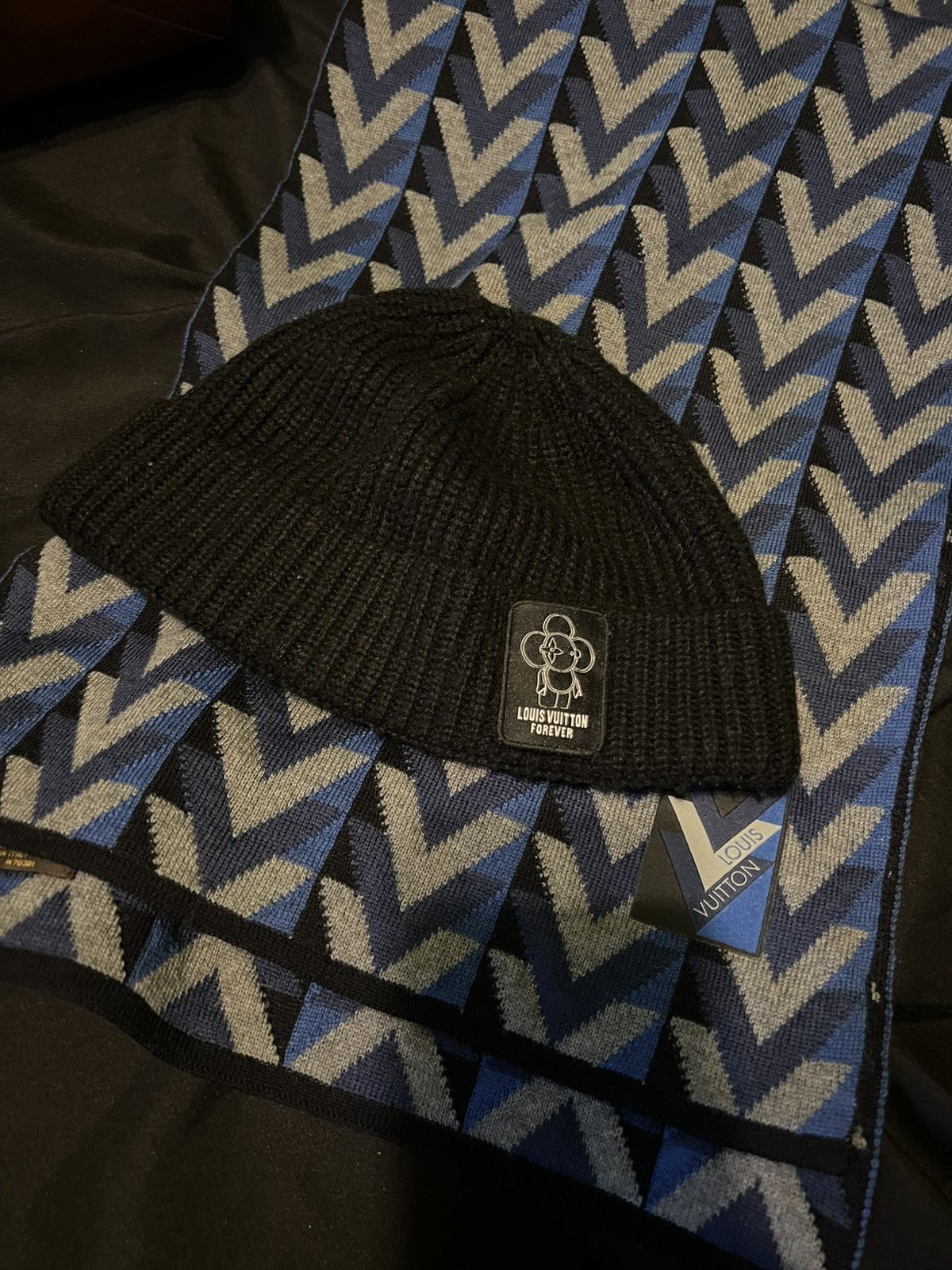 Louis Vuitton Louis Vuitton Forever Black Beanie Hat Vivienne Cap Virgil Size ONE SIZE - 5 Thumbnail