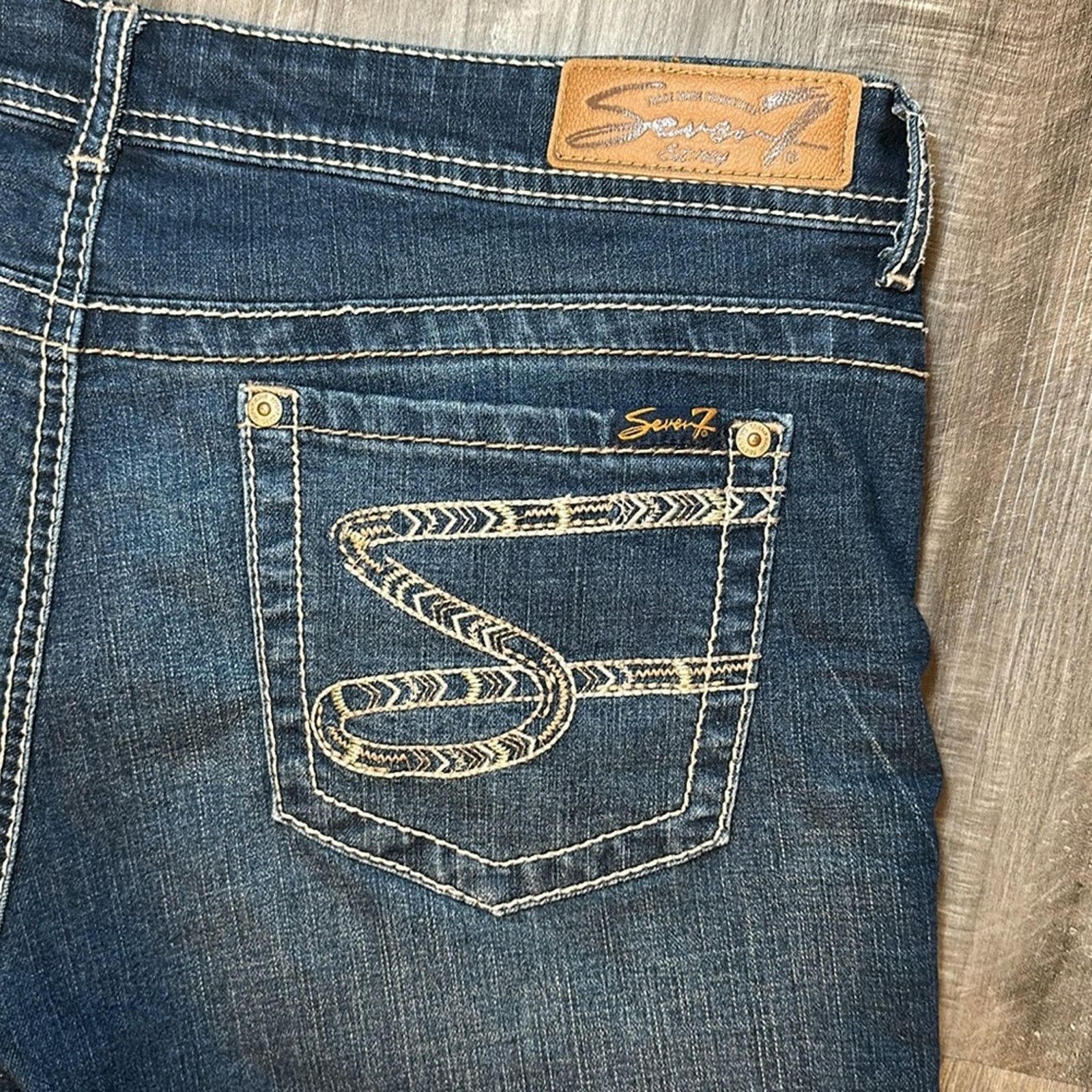 Seven 7 Seven7 Bermuda Stretch Denim Shorts - 14 Size 36" / US 14 / IT 50 - 3 Thumbnail