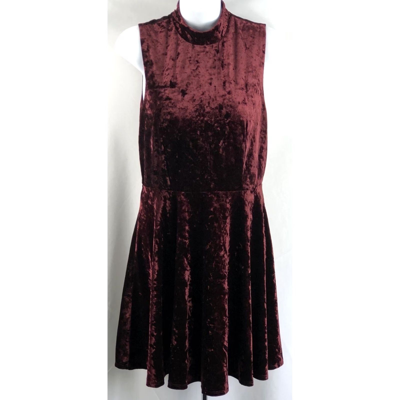 Vintage City Studio sleeveless mock neck dress 11 Red velour fit & flare Gothic Fairy Women's Dress Size L / US 10 / IT 46 - 5 Thumbnail