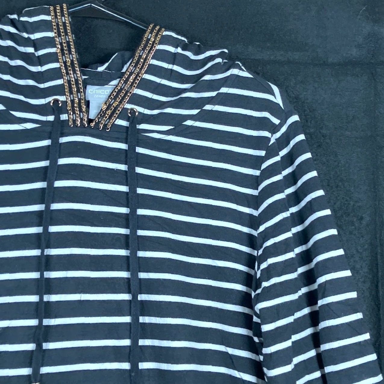 Vintage Zenergy by Chico's Women Sweater Black White Striped Chain Accent Knit Pullover Regular 4 XS? No, 4 Size S / US 4 / IT 40 - 5 Thumbnail