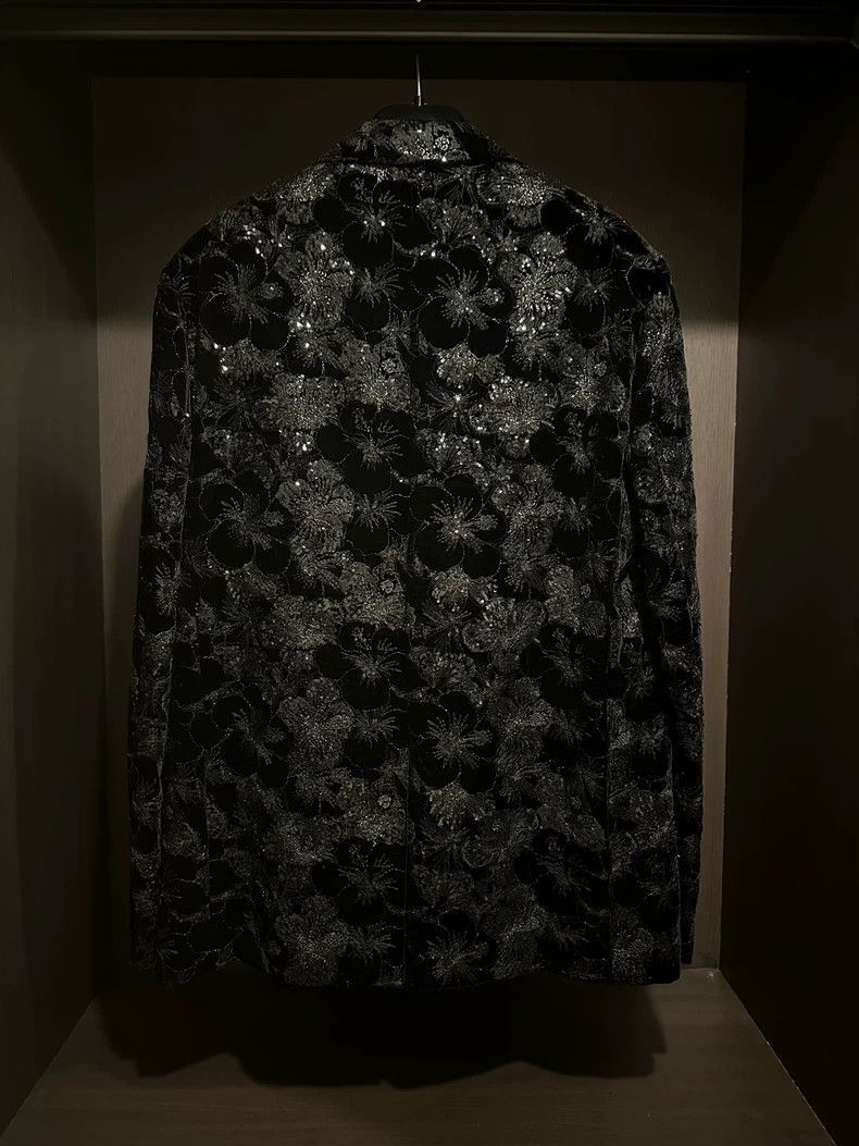 Saint Laurent Paris Elegant Velvet Blazer with Embroidered Flowers-2506 Size US L / EU 52-54 / 3 - 2 Thumbnail