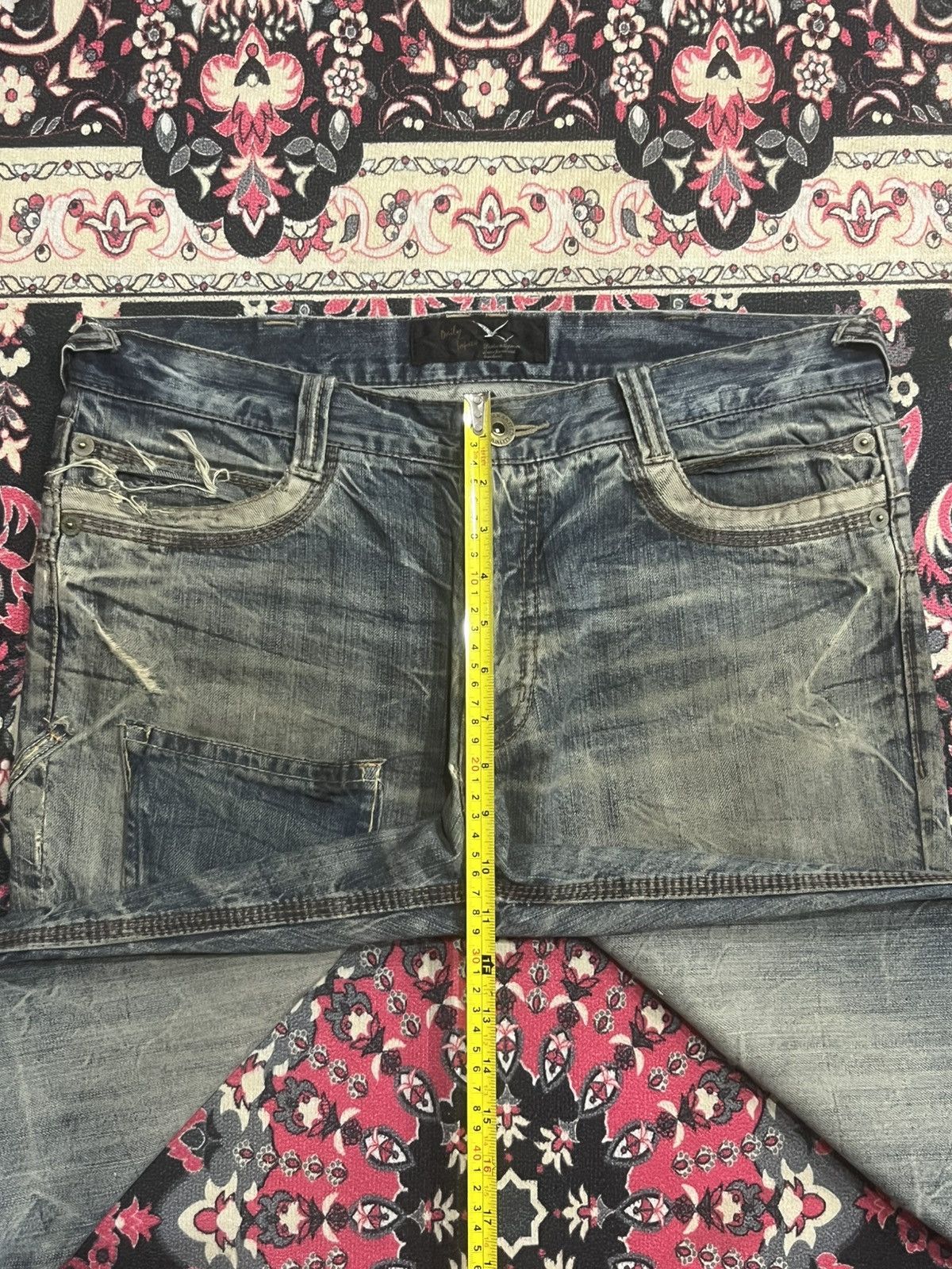 Le Grande Bleu (L.G.B.) Vintage Japan Daily Topics Double Waist Whisker Rusty Jeans Size US 34 / EU 50 - 12 Thumbnail