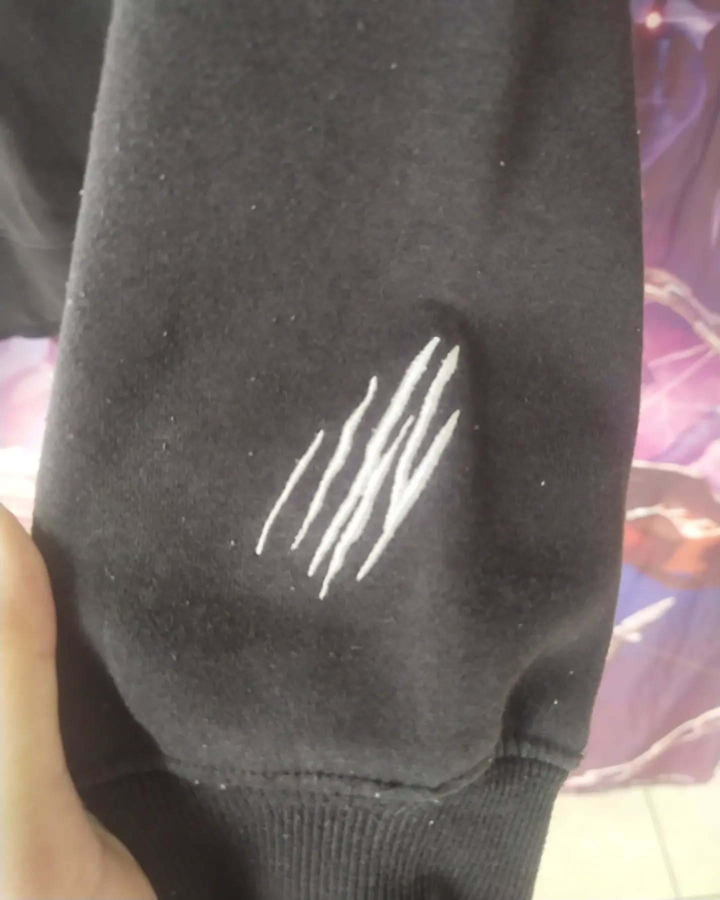 Anime Monster Hunter x GU Graphic Game Crewneck Size US XL / EU 56 / 4 - 5 Thumbnail