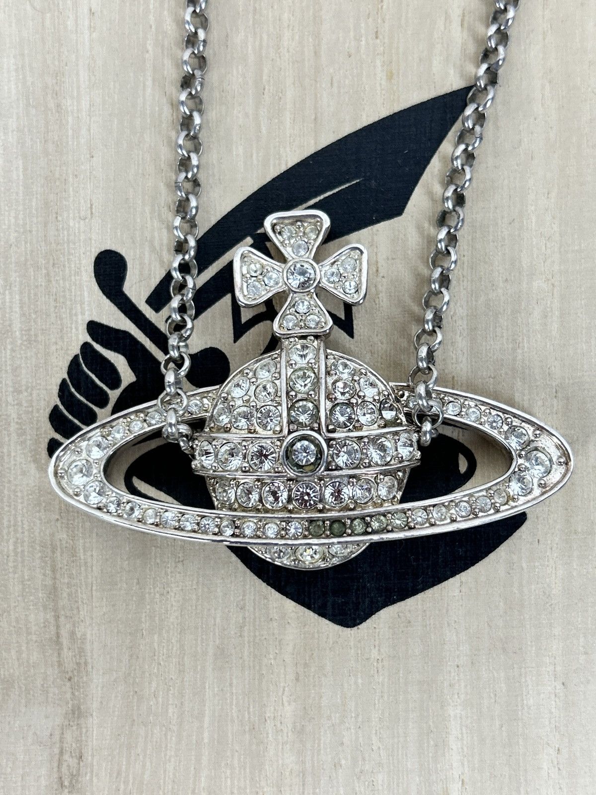 Vivienne Westwood 90s Vivienne Westwood Big Bas Relief Pendant Necklace Size ONE SIZE - 1 Thumbnail