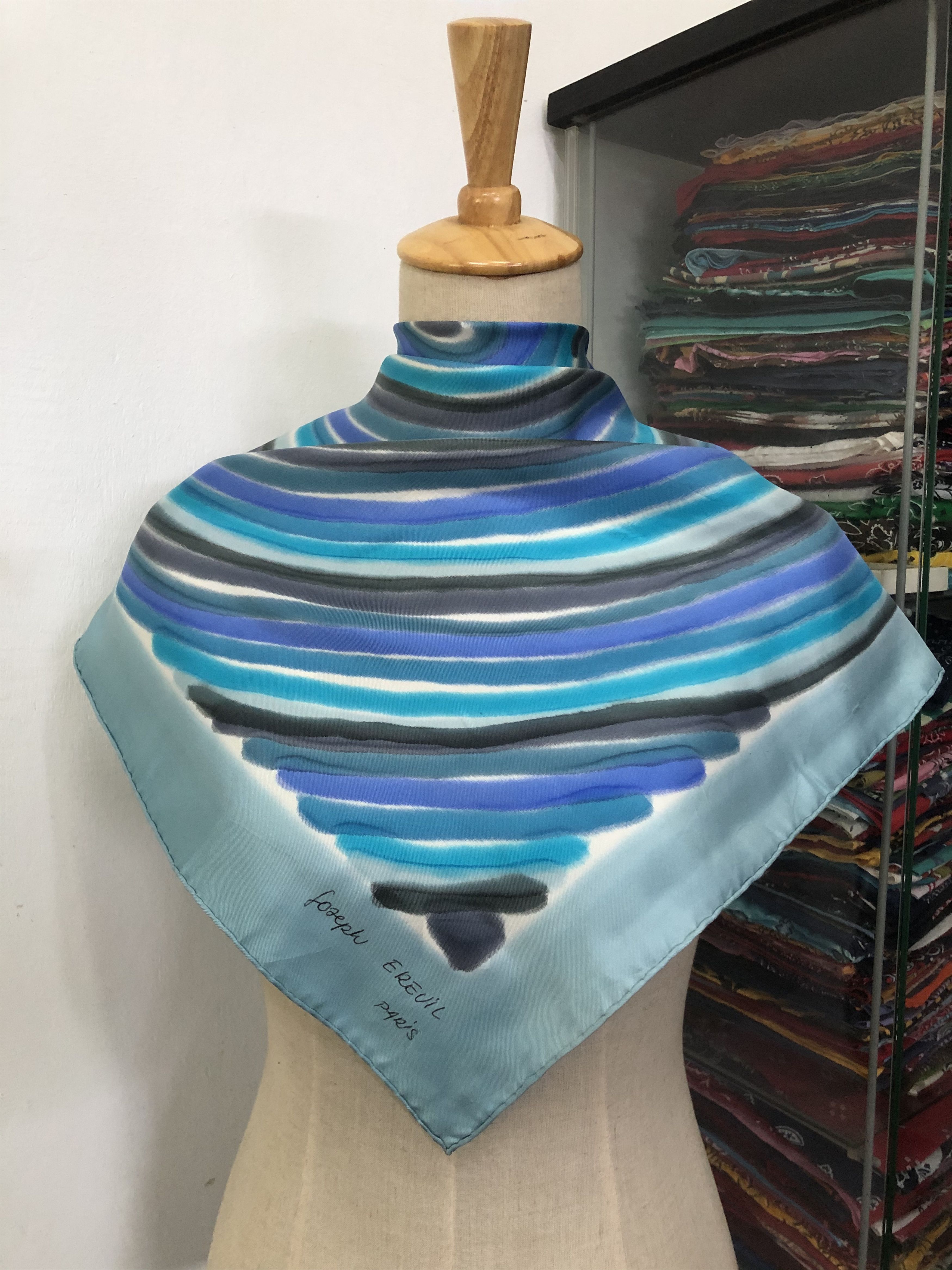 Vintage Vintage Foseph Erevil Silk Scarf Size ONE SIZE - 1 Thumbnail
