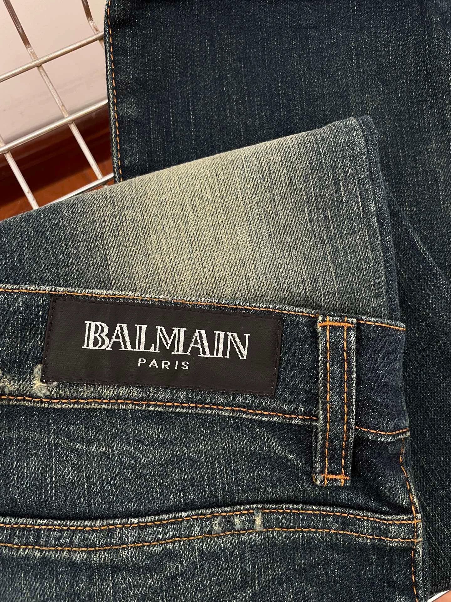 Balmain Balmain Straight Leg Jeans 30 New W/Tags Size US 30 / EU 46 - 3 Thumbnail
