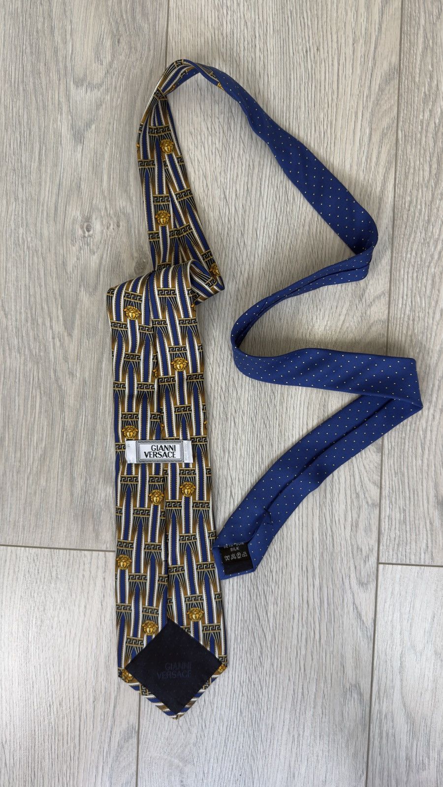 Versace Gianni Versace Vintage Silk Medusa Tie Size ONE SIZE - 6 Thumbnail