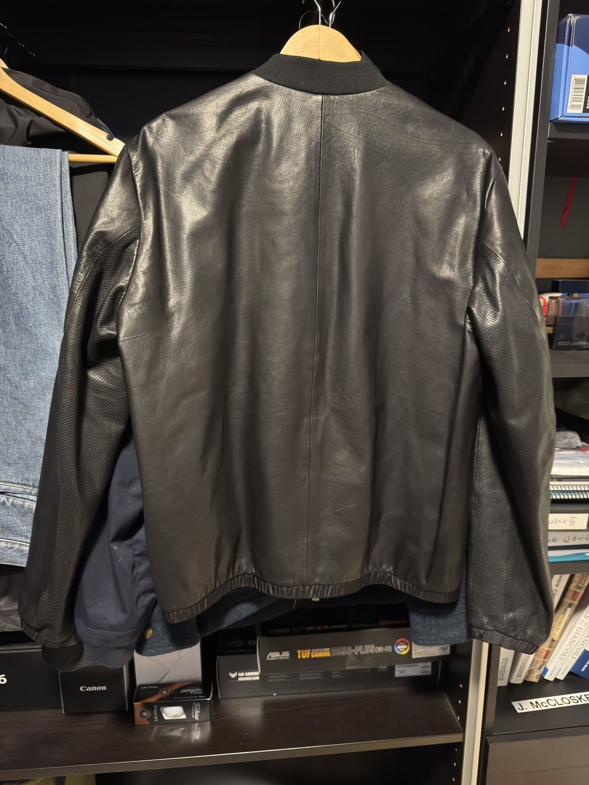 Hugo Boss Hugo Boss Leather Jacket Size US M / EU 48-50 / 2 - 2 Thumbnail