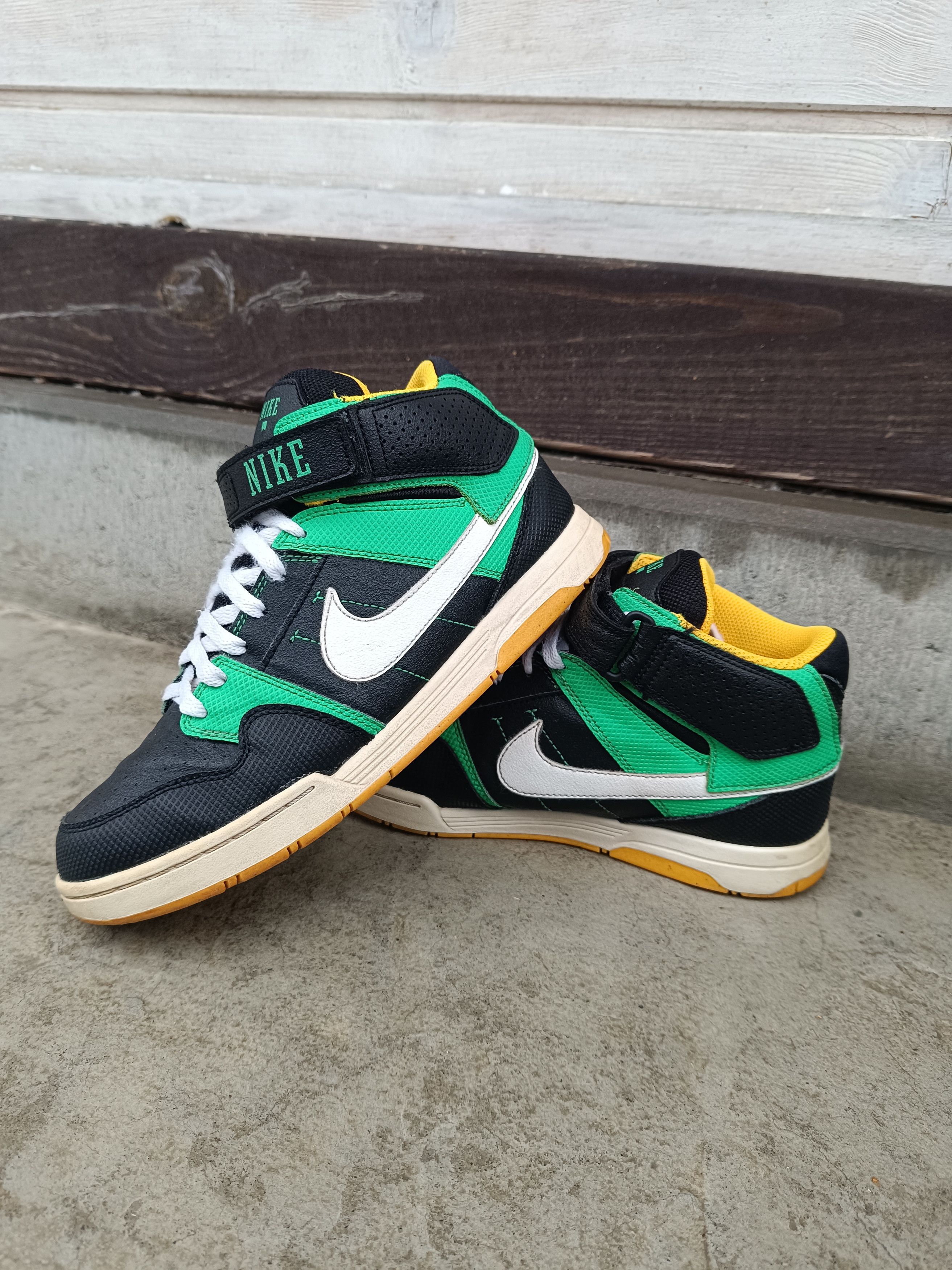 Nike Nike Mogan Mid 2 Size US 6 / EU 39 - 2 Thumbnail