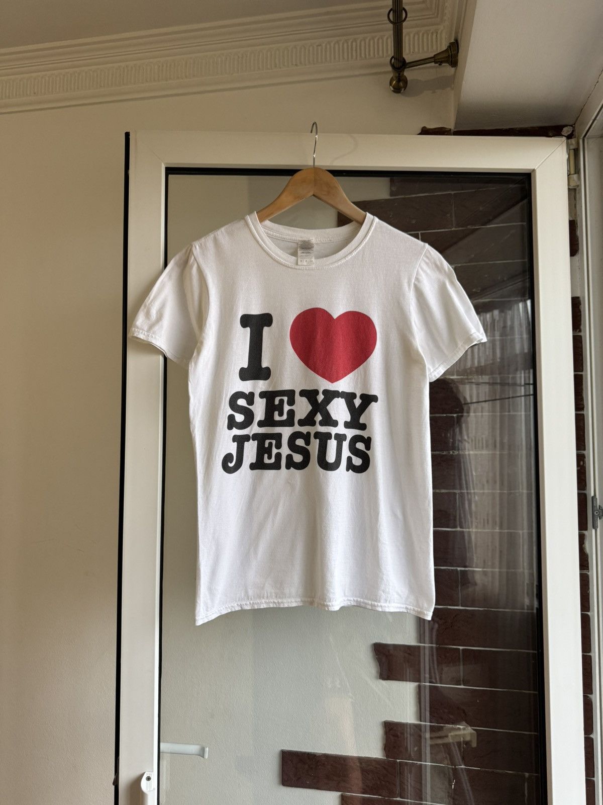 Band Tees Vintage I Love Sexy Jesus tshirt 00’s Size US S / EU 44-46 / 1 - 4 Thumbnail