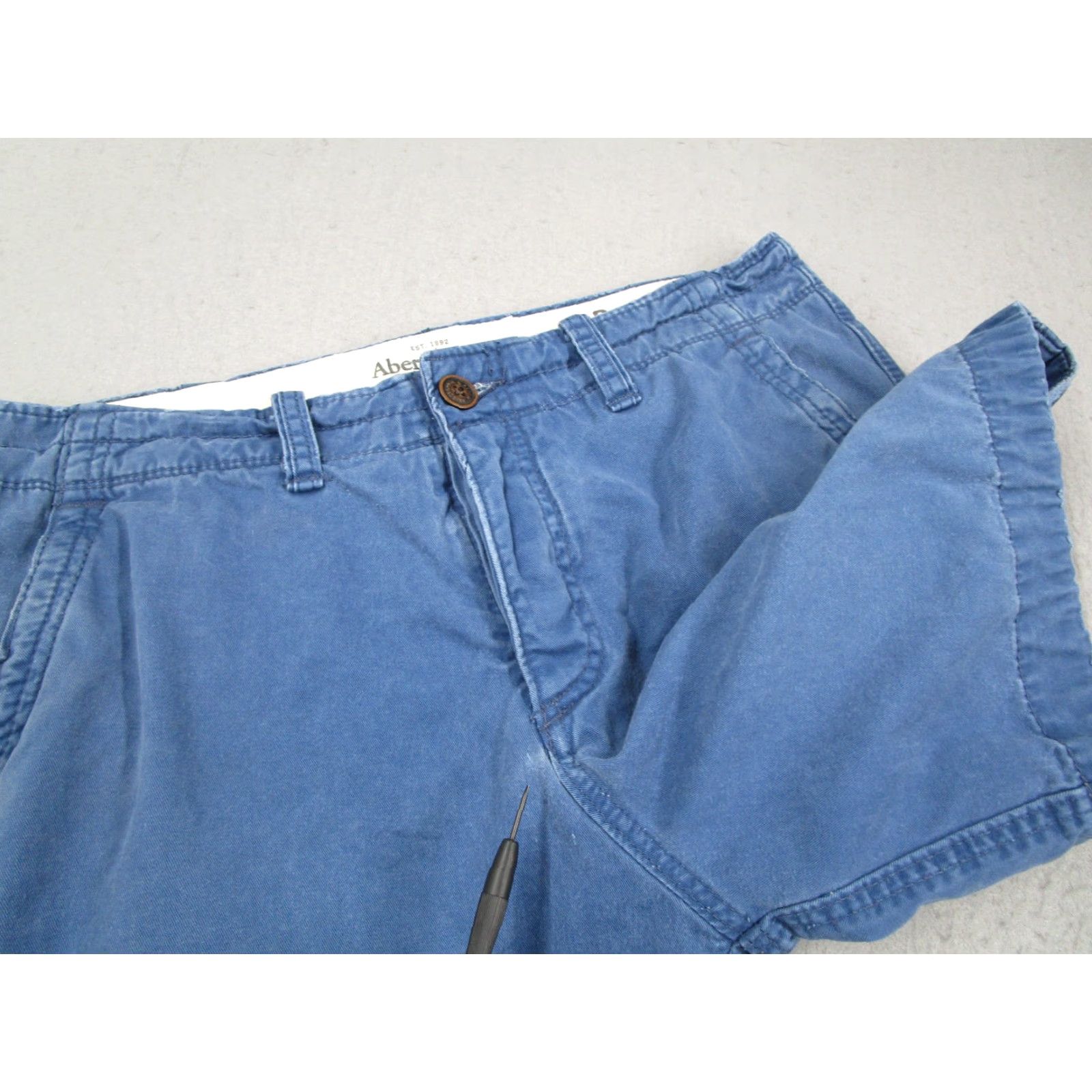 Abercrombie & Fitch Abercrombie & Fitch Shorts Mens 32 Blue Chino Cotton Casual Flat Front Size US 32 / EU 48 - 6 Thumbnail