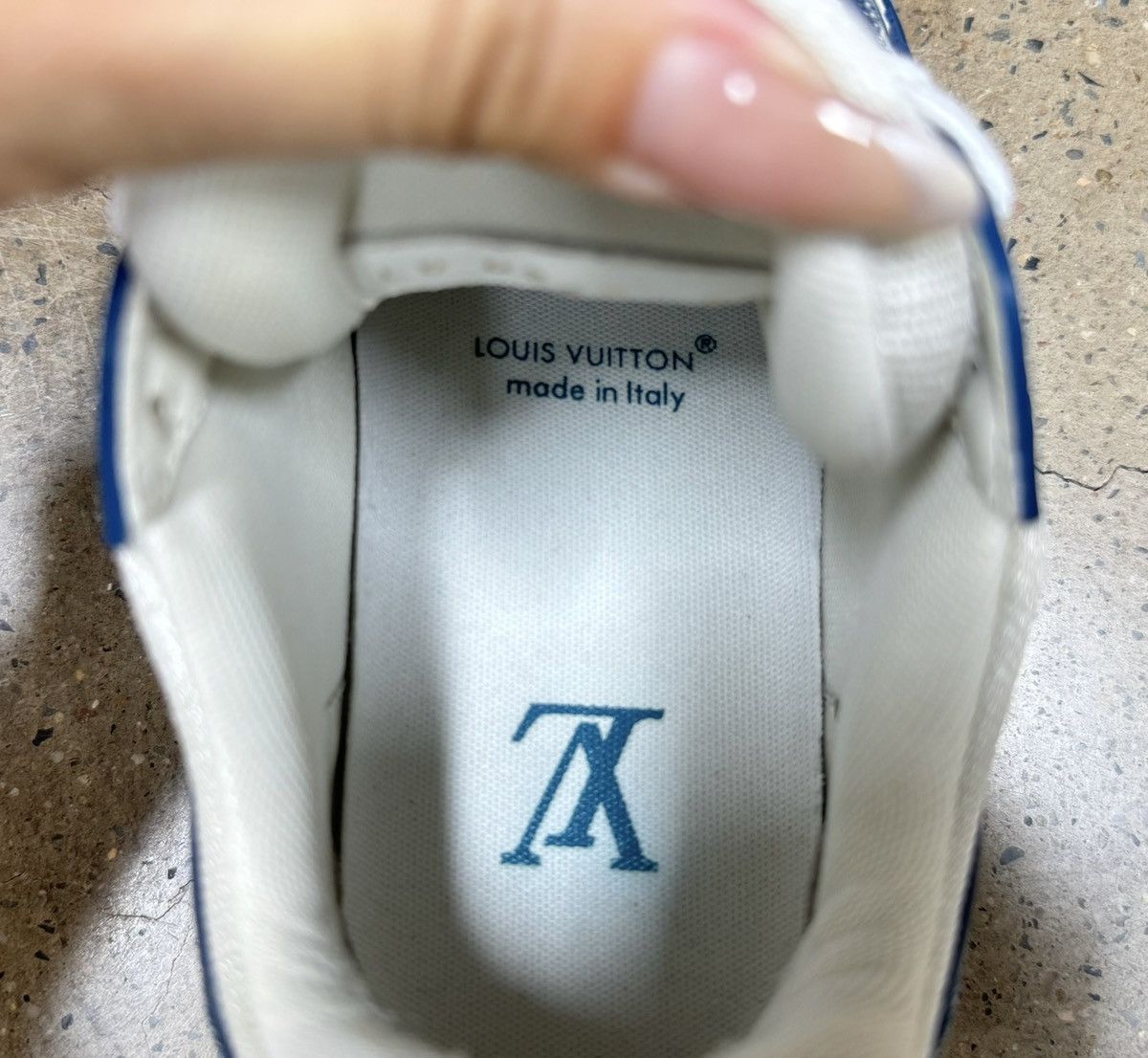 Louis Vuitton LV Louis Vuitton Trainer Denim size35 Size US 5 / IT 35 - 9 Thumbnail