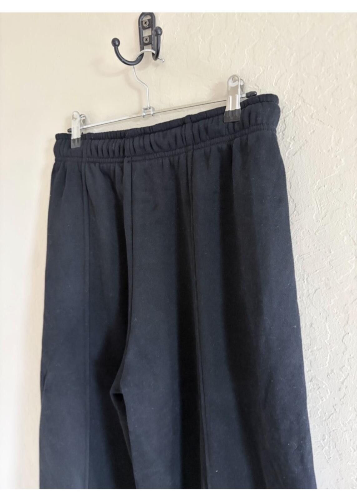 Other Yance Hana Wide-Leg Black Drawstring Capris Size 28" / US 6 / IT 42 - 6 Thumbnail