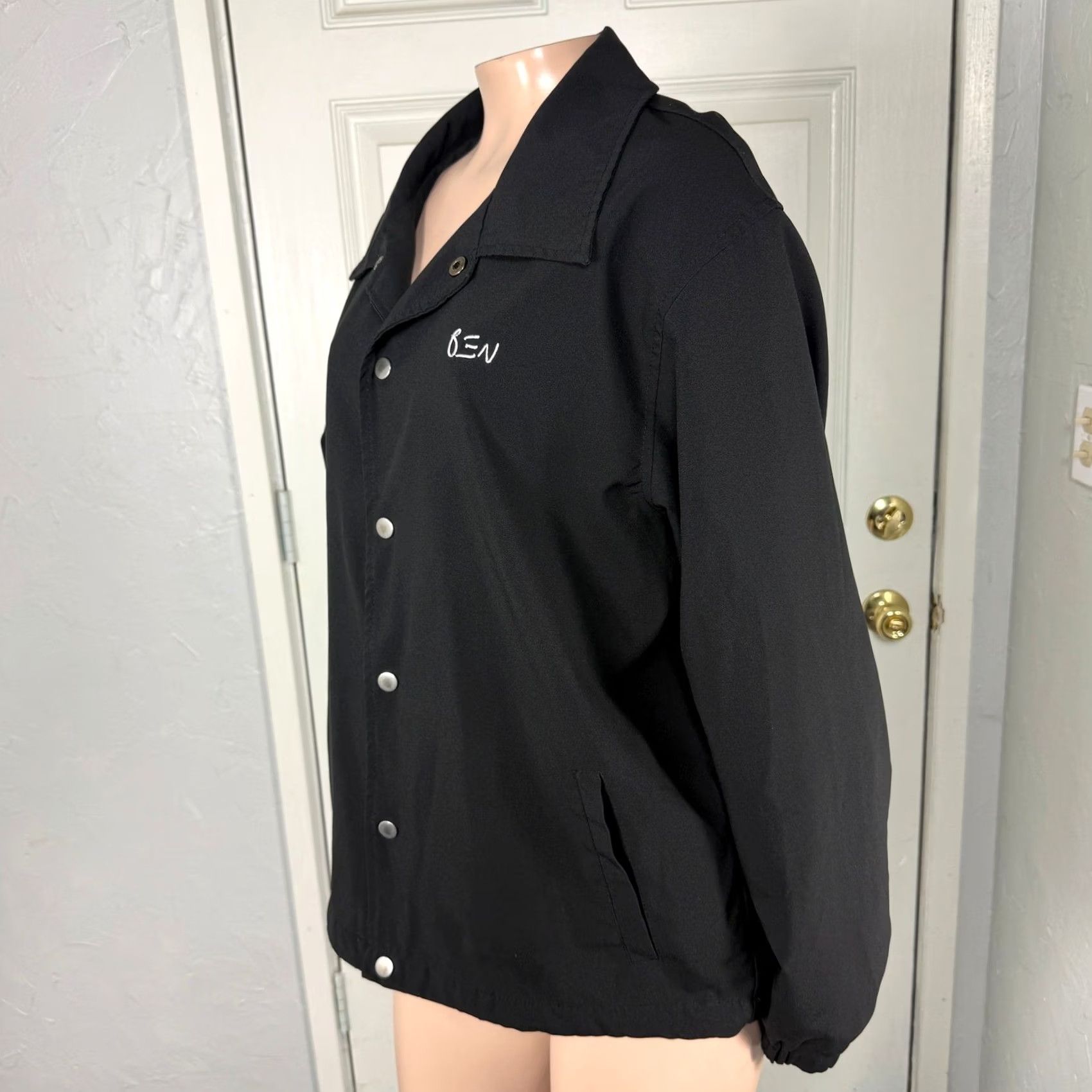 Vintage Paramore Still into You Jacket, Women's Small, Black, Snap Closure, Lined, Polyester, Travel, Vintage No, Modern Basic Coat Size S / US 4 / IT 40 - 3 Thumbnail