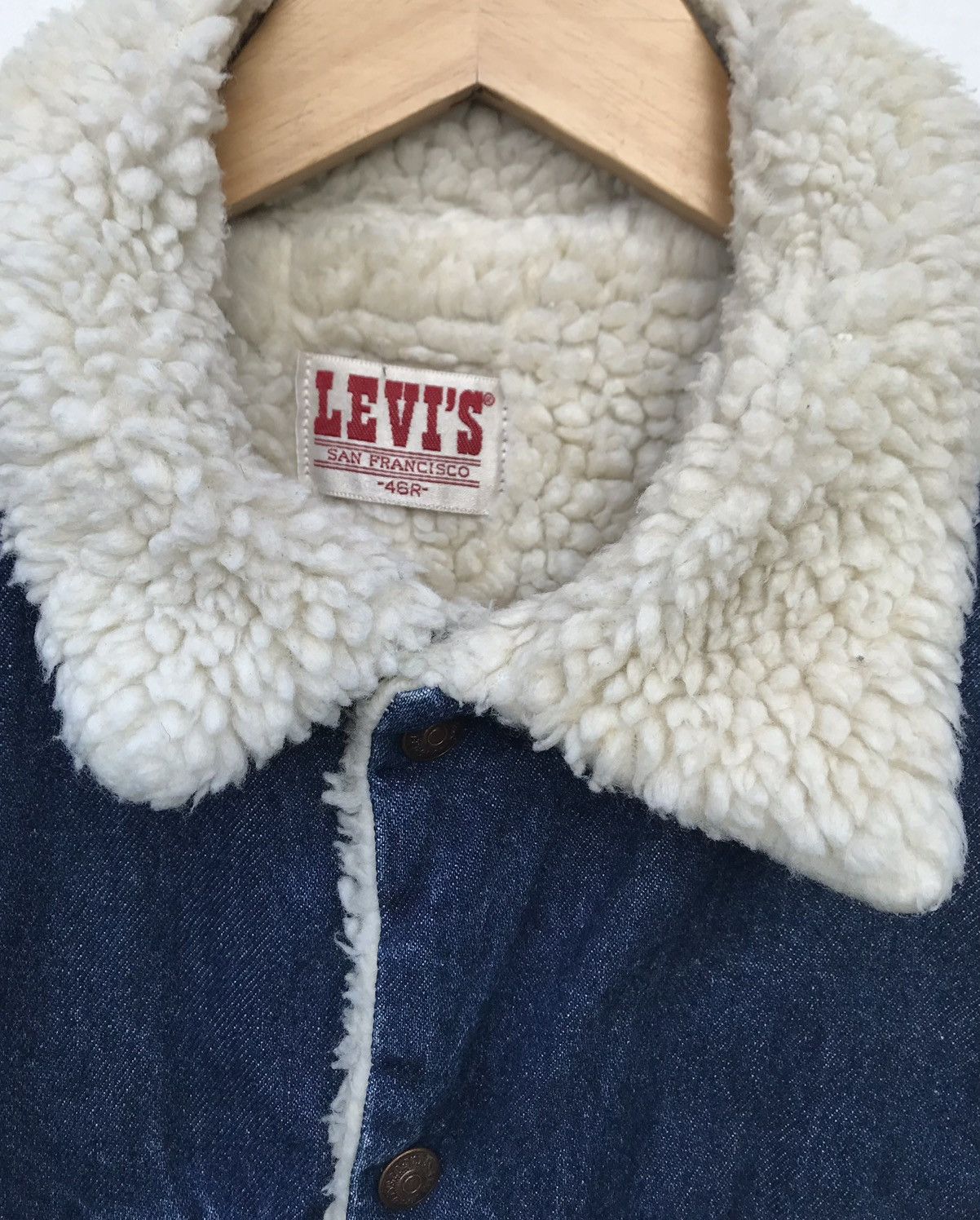 Levi's Vintage Levis Usa Denim Sherpa Lining Trucker Jacket Size US M / EU 48-50 / 2 - 2 Thumbnail