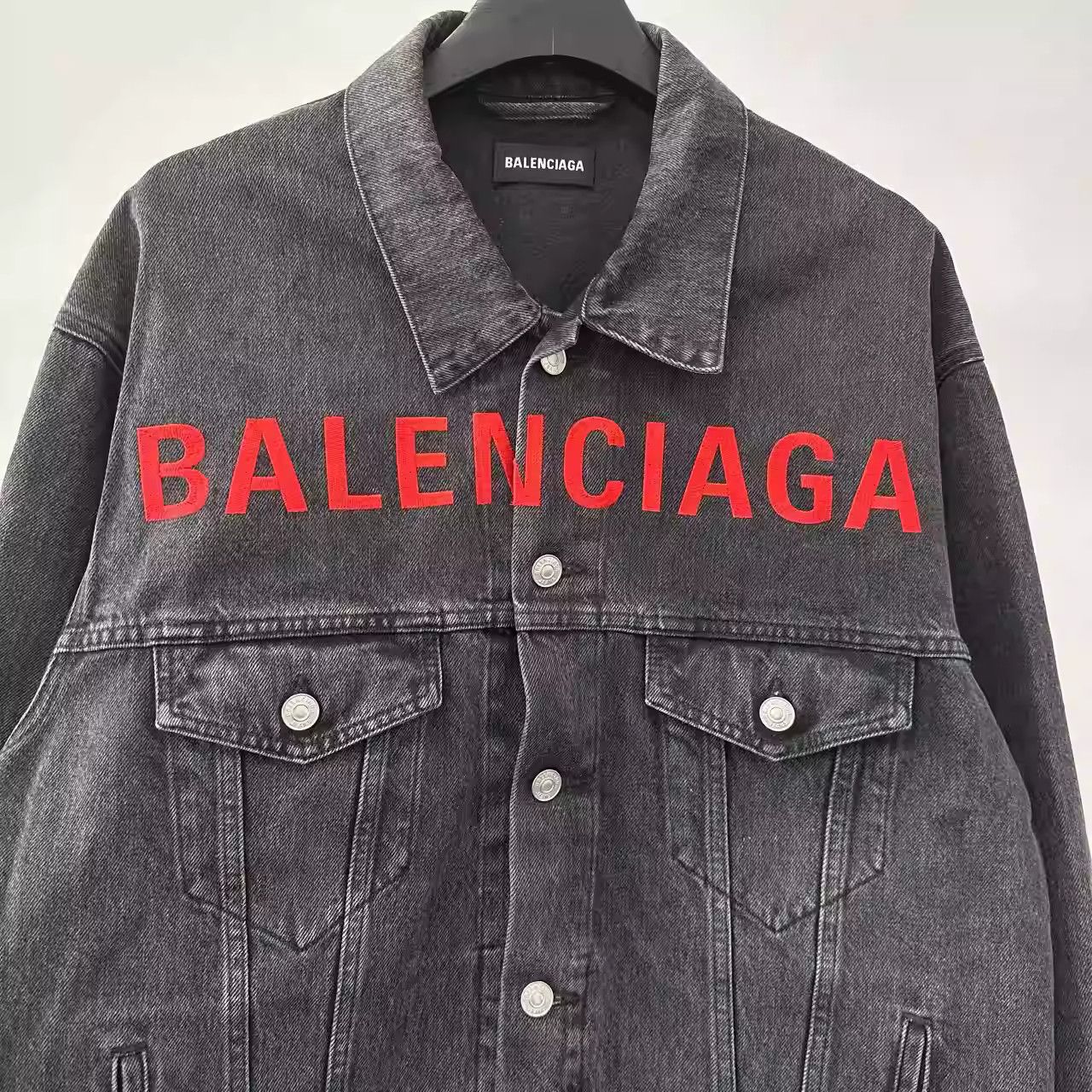 Balenciaga Balenciaga SS20 Red Letter Logo Embroidered Denim Jacket Size US M / EU 48-50 / 2 - 3 Thumbnail