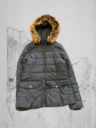 Barbour Barbour Faux Fur Trim Belted Long Puffer Jacket Size M / US 6-8 / IT 42-44 - 1 Thumbnail
