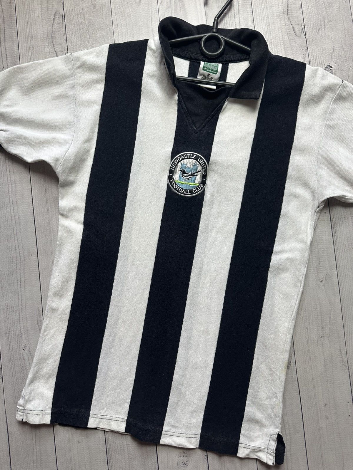 Vintage Vintage New Castle United Striped Jersey size S retro Size US S / EU 44-46 / 1 - 2 Thumbnail