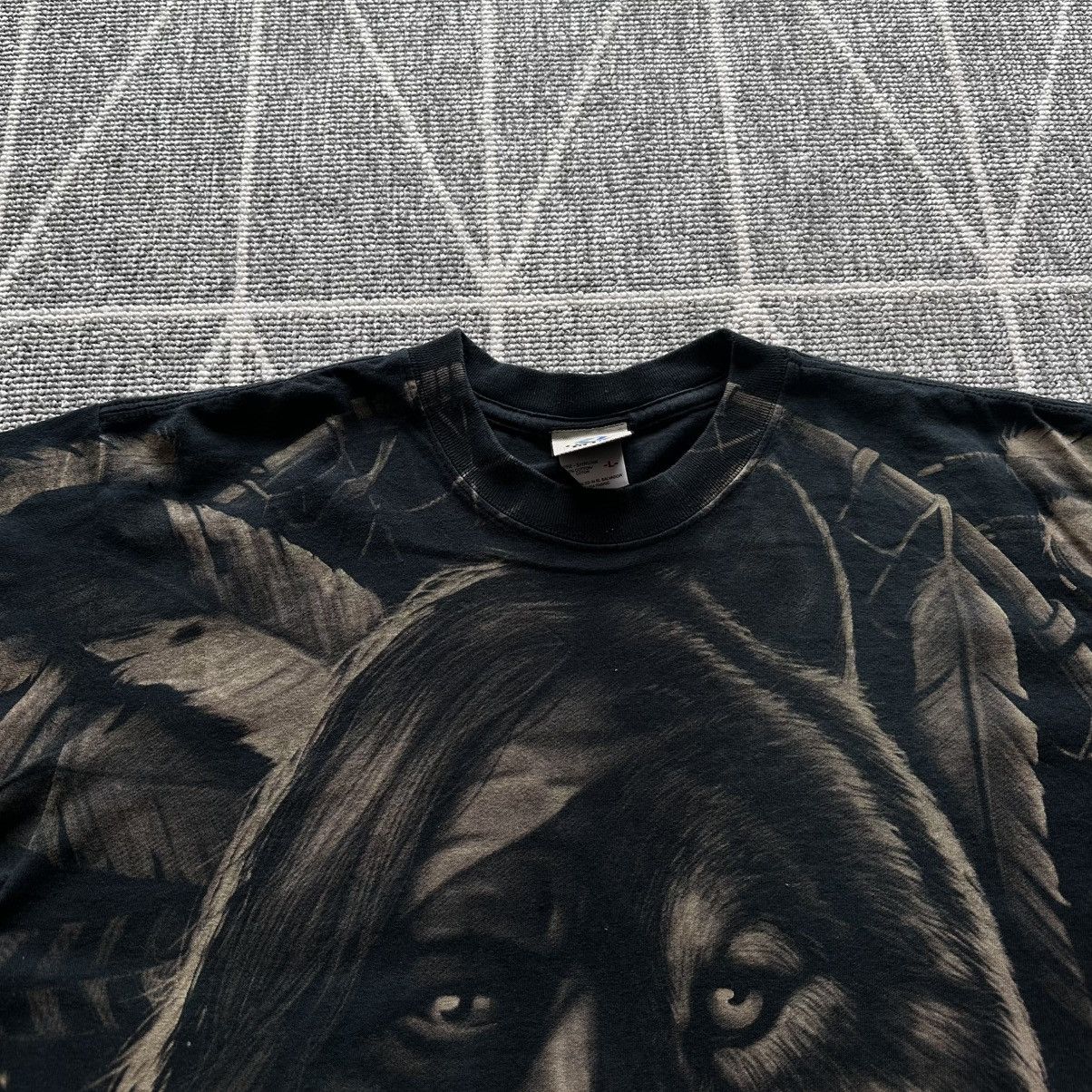 Liquid Blue × Vintage 1996 vintage liquid blue indian wolf tee 90s Size US L / EU 52-54 / 3 - 4 Thumbnail