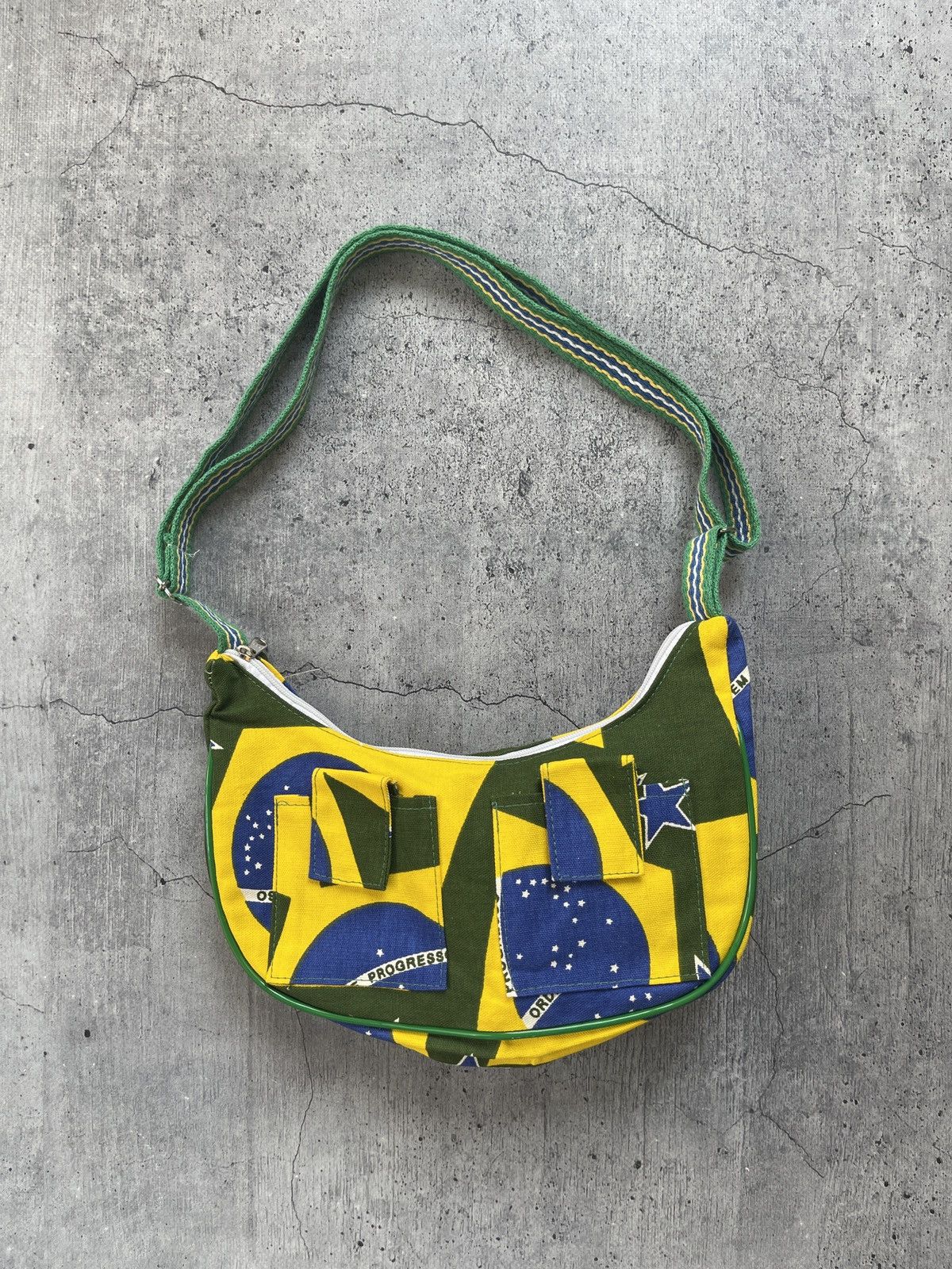 Penalty Rare Bag BRASIL Avant-Garde Y2K Soccer Style Vintage Size ONE SIZE - 1 Thumbnail