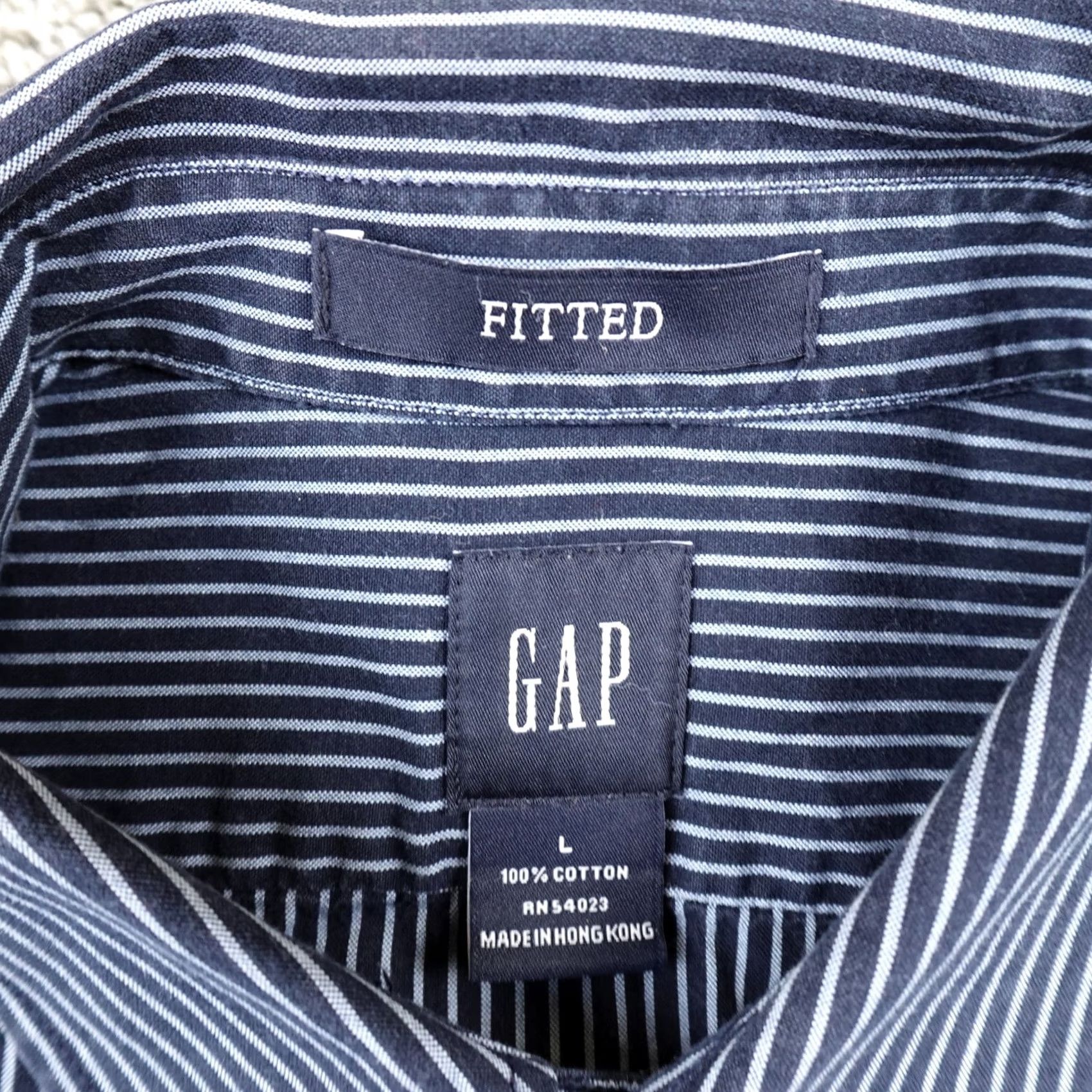 Gap Gap Shirt Mens L Blue White Fitted Long Sleeve Button Up Preppy Casual Cotton Size US L / EU 52-54 / 3 - 4 Thumbnail