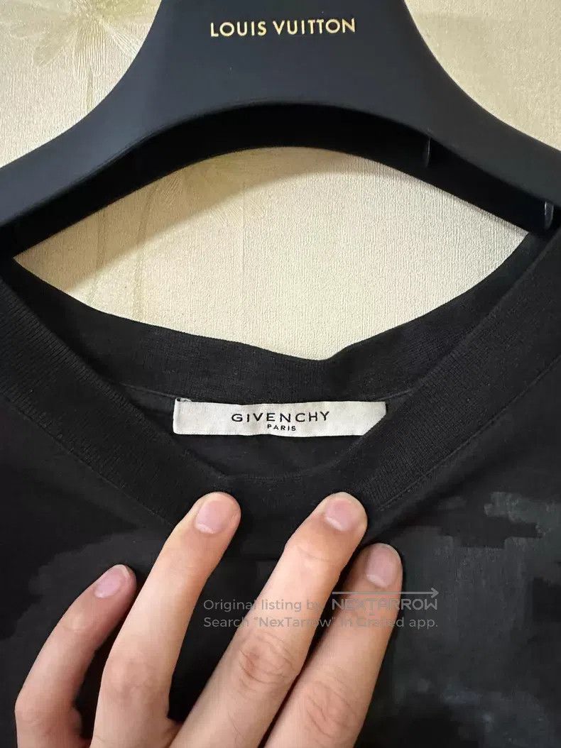 Givenchy Givenchy Dog head short-sleeve T-shirt Size US L / EU 52-54 / 3 - 3 Thumbnail