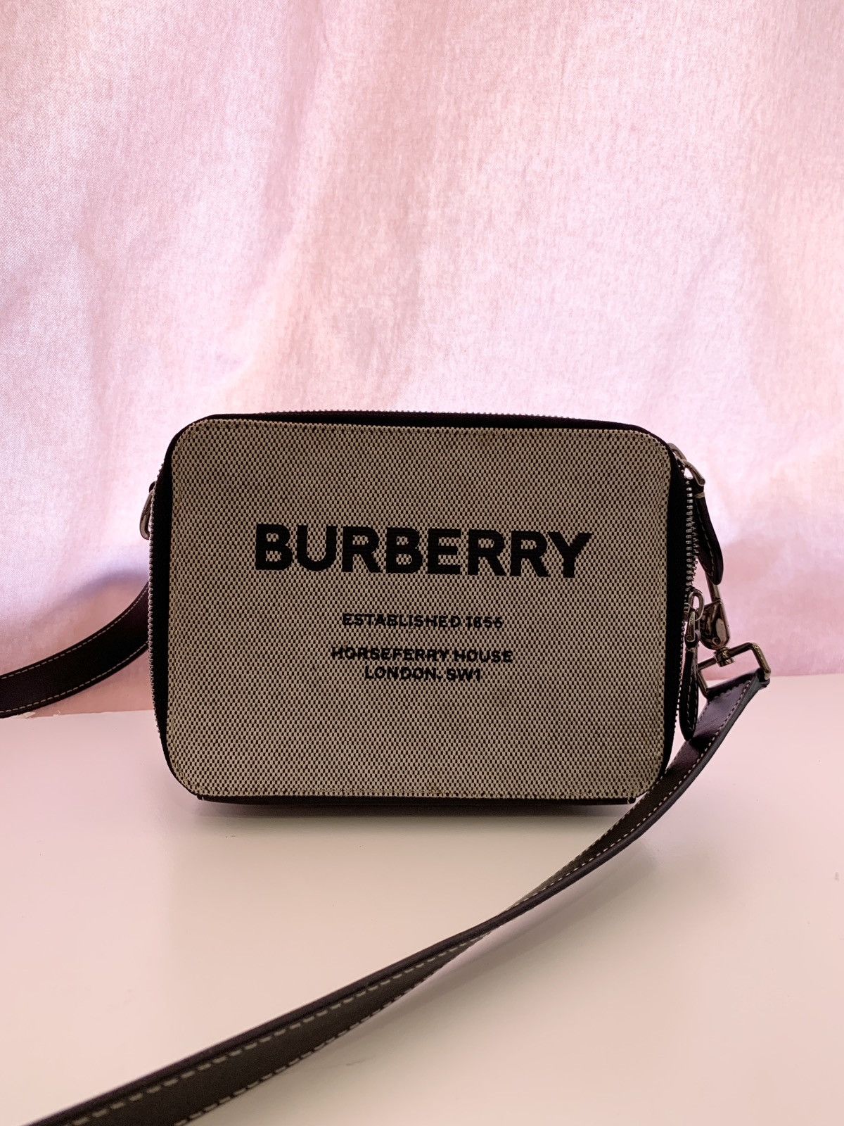 Burberry Burberry Canvas Belt Bag Size ONE SIZE - 3 Thumbnail