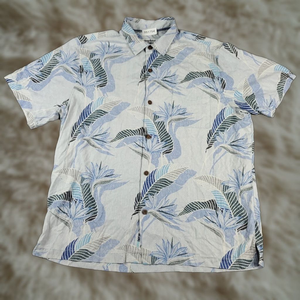 Tommy Bahama Tommy Bahama Shirt Mens XL Blue Floral Button Up Short Sleeve Size US XL / EU 56 / 4 - 1 Thumbnail