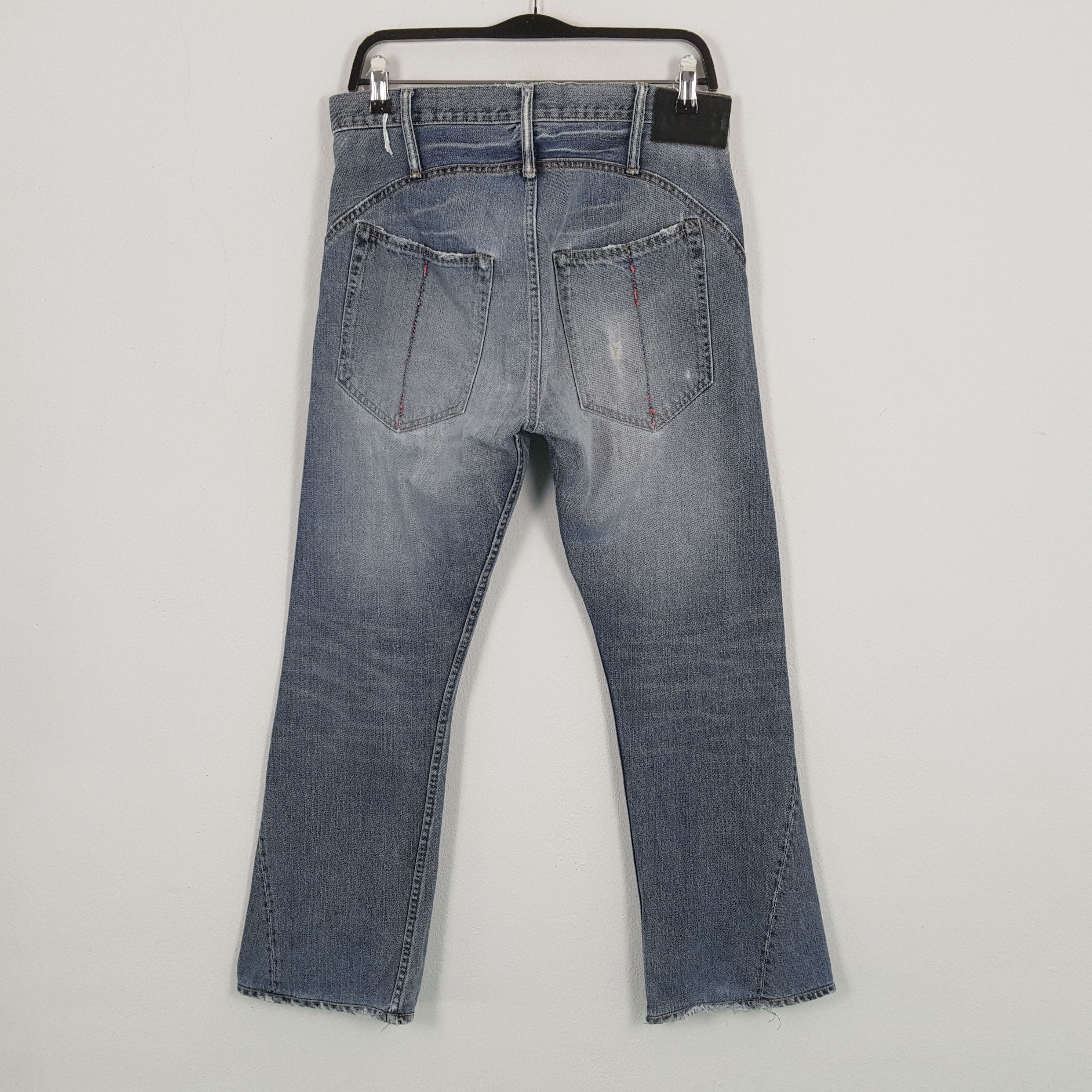 Japanese Brand × Le Grande Bleu (L.G.B.) × Vintage LE GRANDE BLEU L.G.B Distressed Jeans Fashion Style Size US 31 - 4 Thumbnail