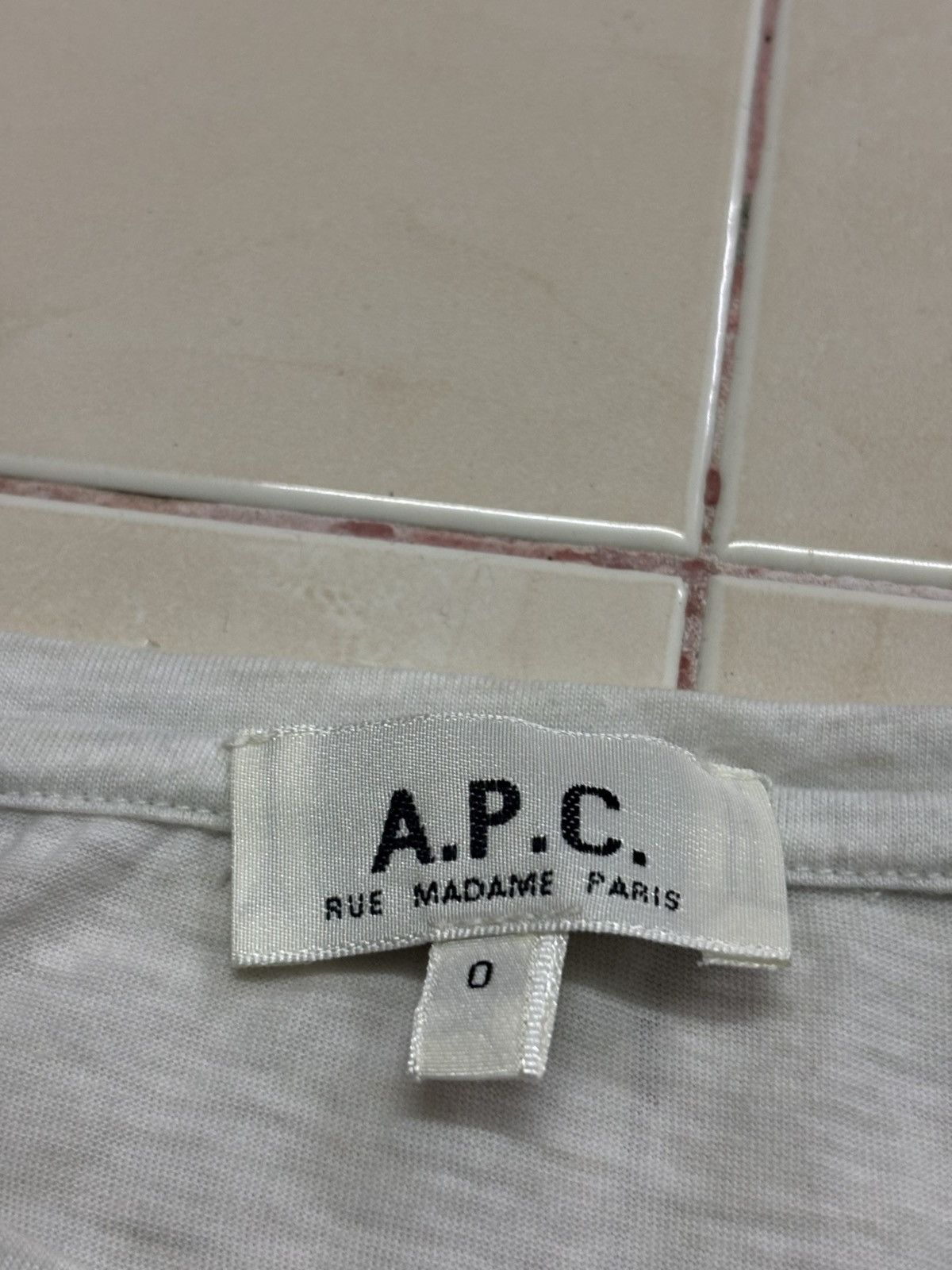 A.P.C. A.P.C “DISCO RULES” T-SHIRT SPRING/SUMMER 2010 COLLECTION Size S / US 4 / IT 40 - 4 Thumbnail