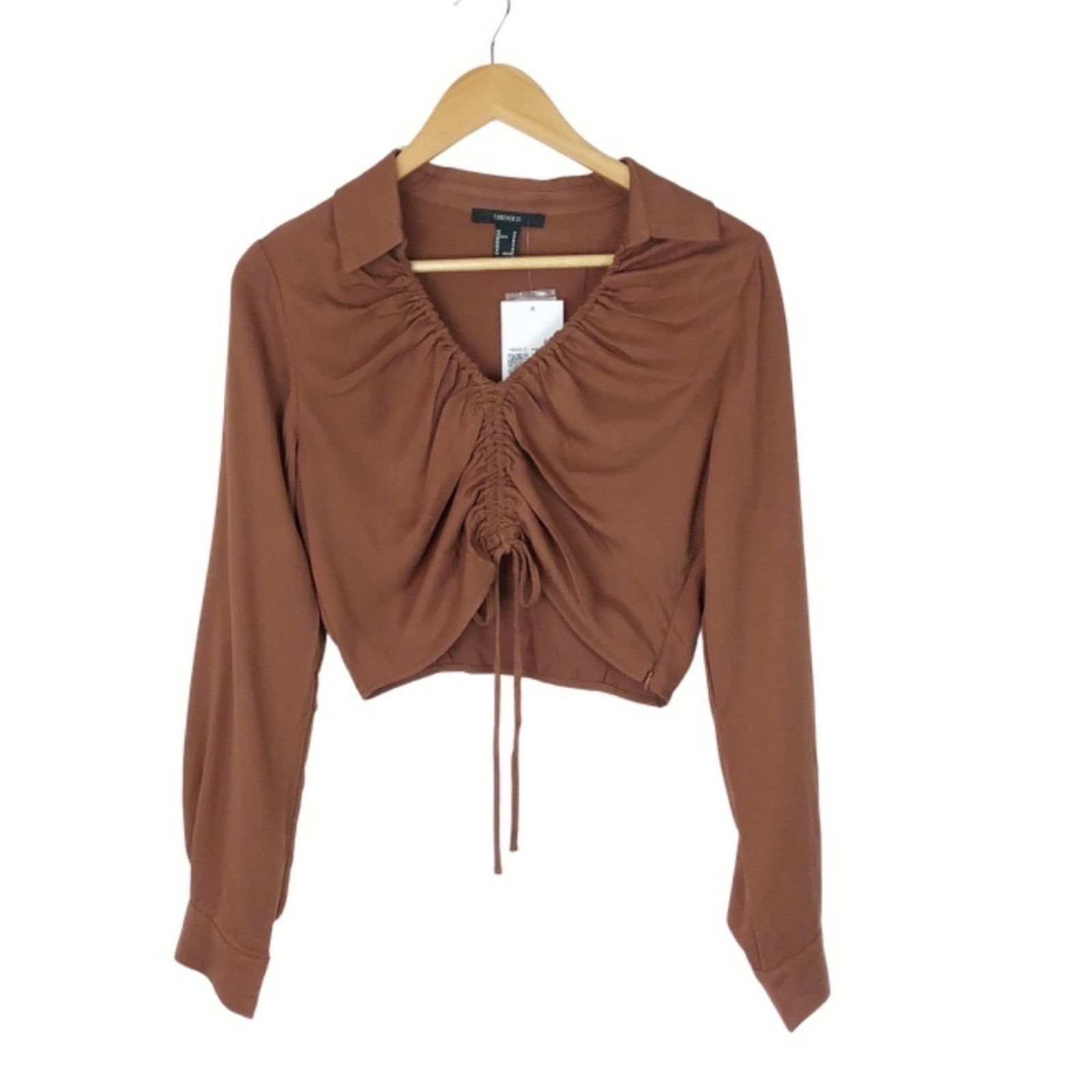 Forever 21 New with Tag Forever 21 Women’s Satin Crop Top Size M / US 6-8 / IT 42-44 - 3 Thumbnail