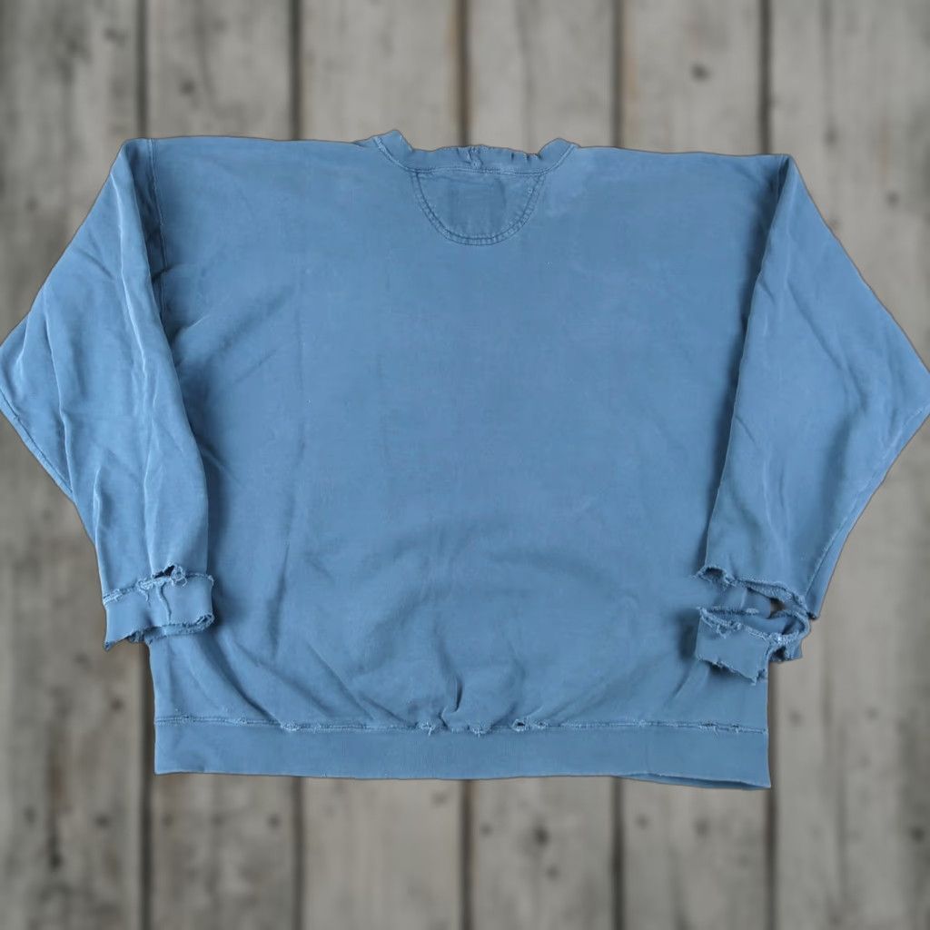 Levi's VINTAGE Levi’s Sweatshirt Shirt Mens L Blue 90s Grunge USA Thrashed Crew Neck Pullover Size US L / EU 52-54 / 3 - 1 Thumbnail