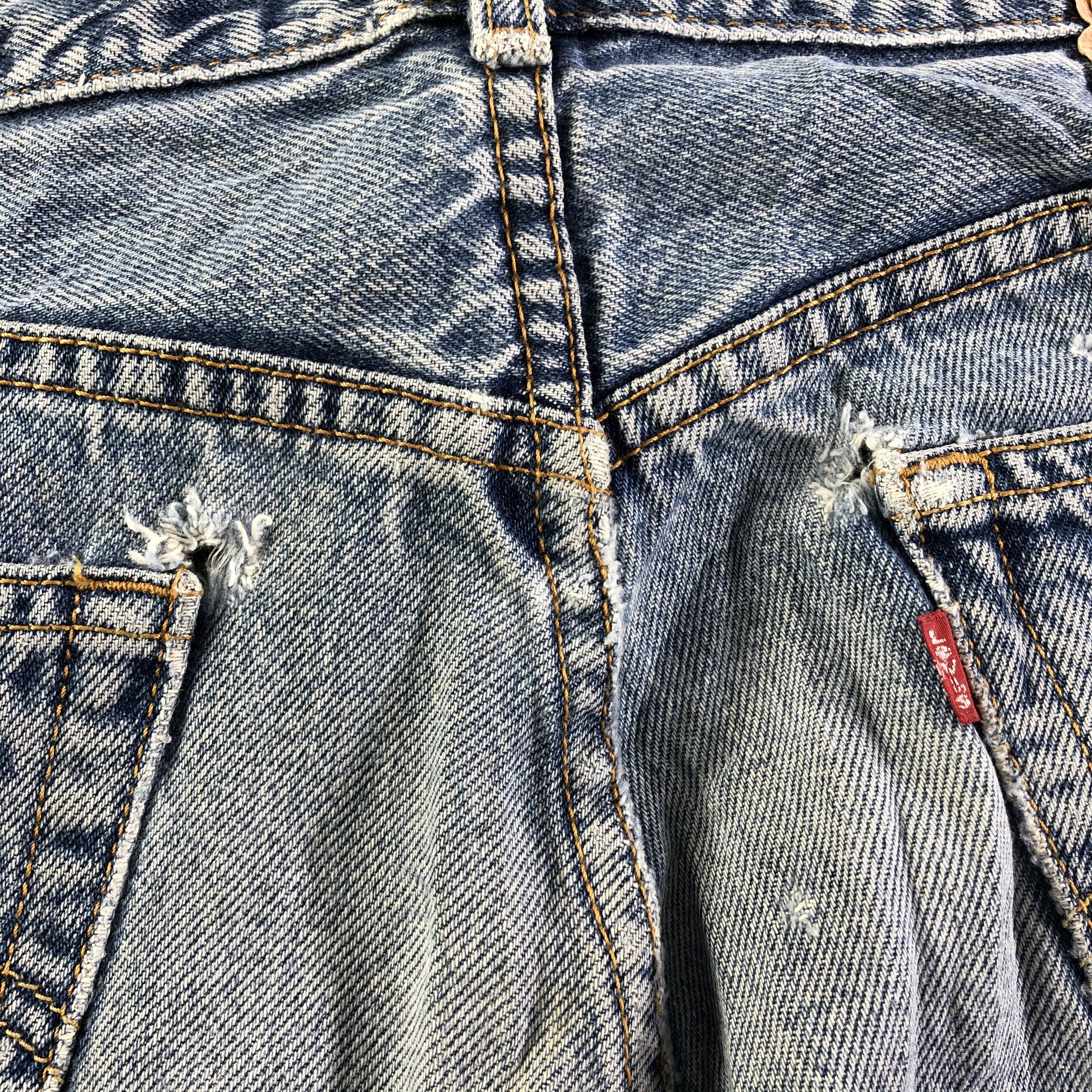 Levi's Vintage Levis 505 Jeans-J4106 Size US 33 - 10 Thumbnail