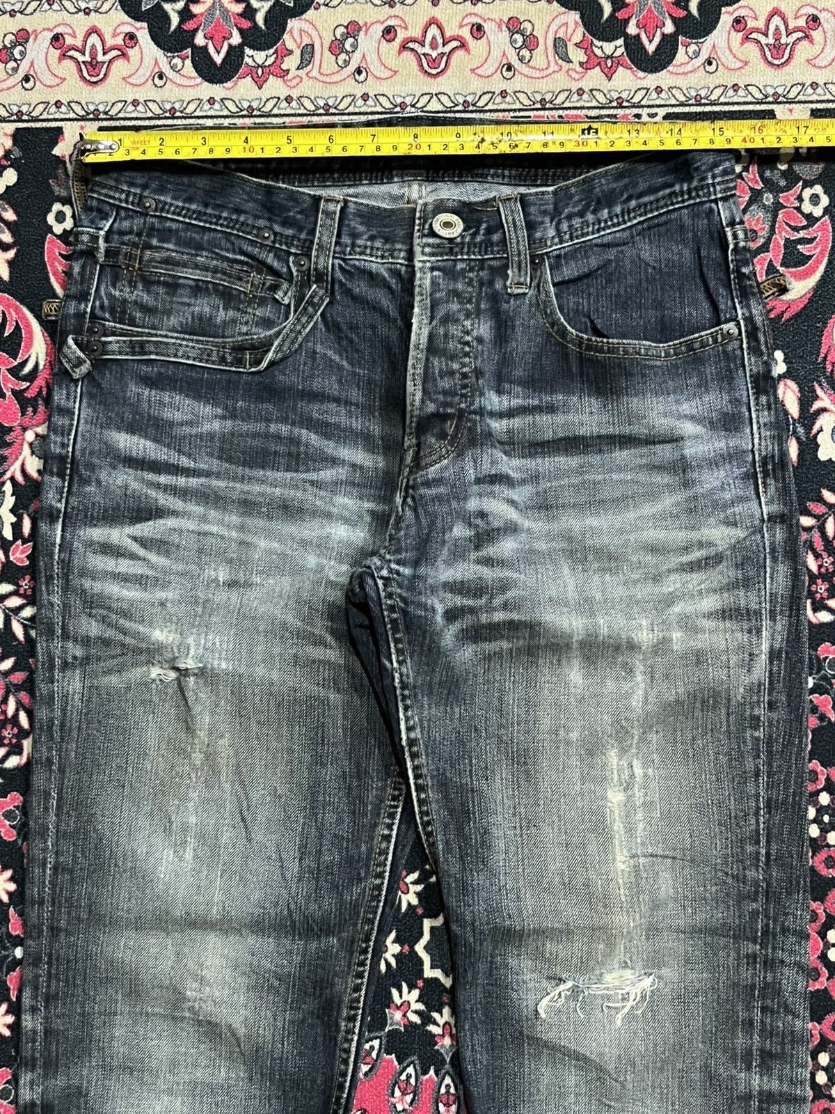 Japanese Brand Difference Rupert Dark Faded Washed Whisker Ripped Jeans Size US 30 / EU 46 - 12 Thumbnail