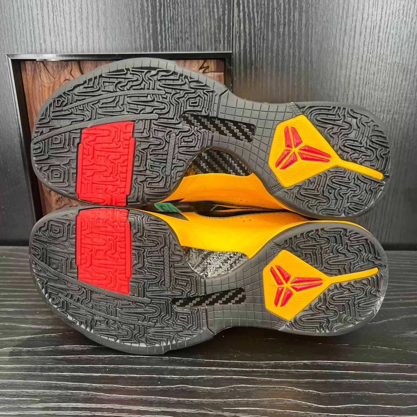 Nike Nike ZK5 Bruce Lee Black Yellow Size US 8 / EU 41 - 7 Thumbnail