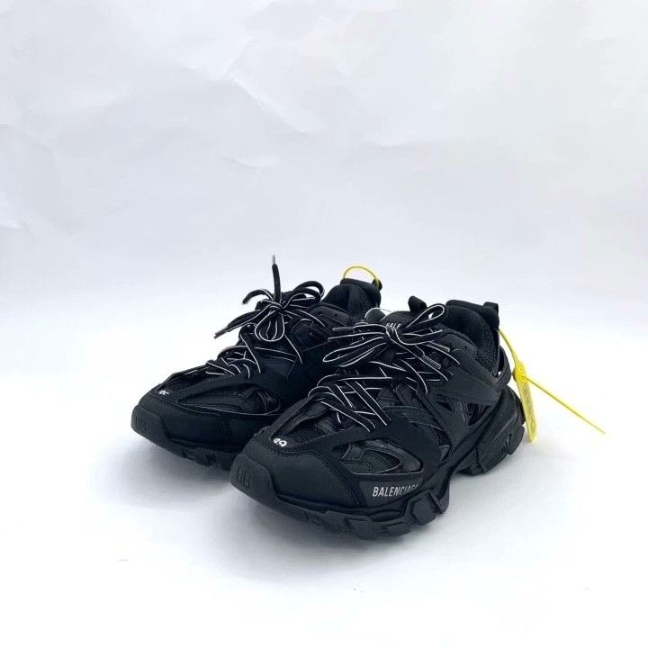 Balenciaga Balenciaga Track Black Logo Sneakers Size US 6 / EU 39 - 1 Thumbnail