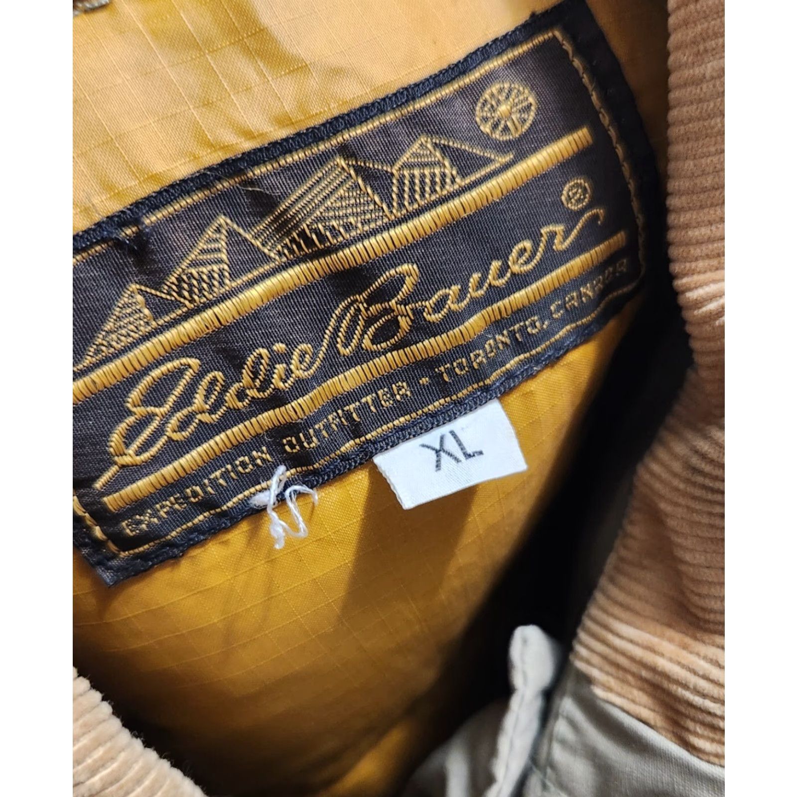 Eddie Bauer VINTAGE Eddie Bauer Goose Down Corduroy Collar Jacket Mens XL Beige Size US XL / EU 56 / 4 - 5 Thumbnail
