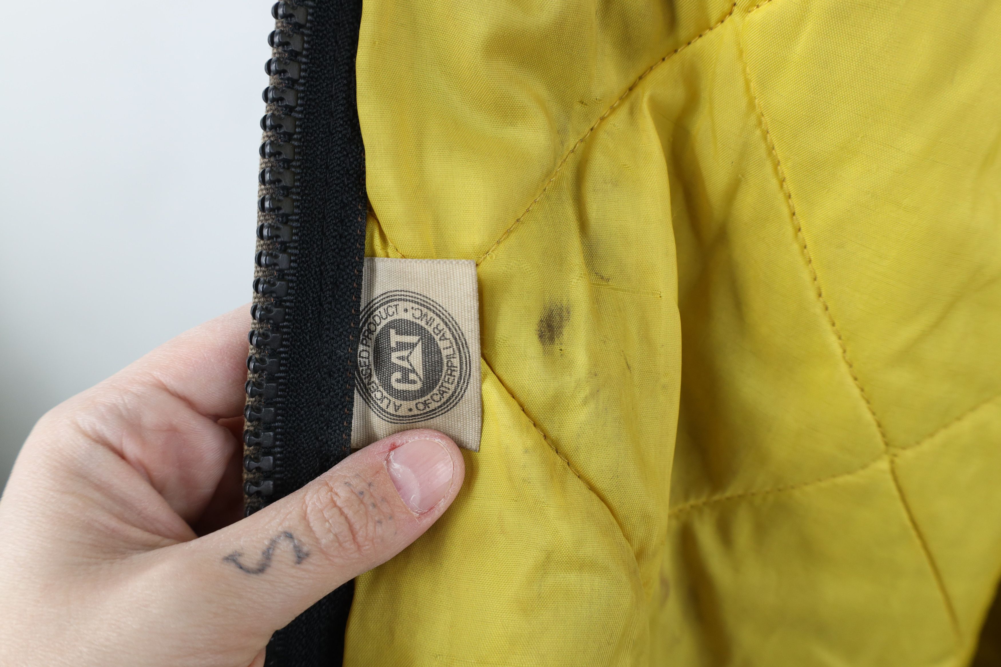 Caterpillar × Vintage Vintage 90s Cat Caterpillar Quilted Canvas Chore Barn Jacket Size US XL / EU 56 / 4 - 12 Thumbnail