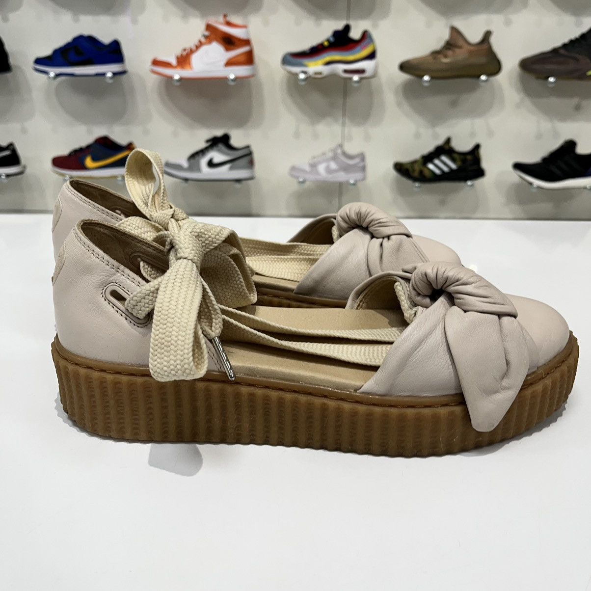 Fenty Puma Bow Creeper Sandal Rihanna Fenty Pink Tint (W) Size US 10 / IT 40 - 7 Thumbnail