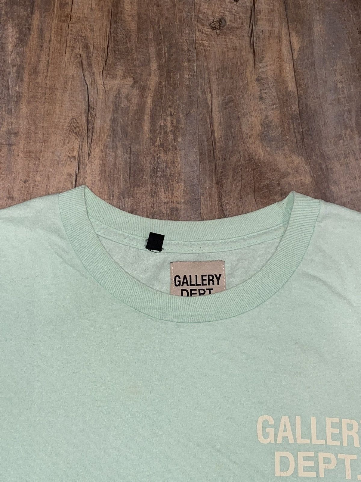 Gallery Dept. RARE Gallery Dept Mint Green Souvenir Logo Tee Size US XL / EU 56 / 4 - 4 Thumbnail