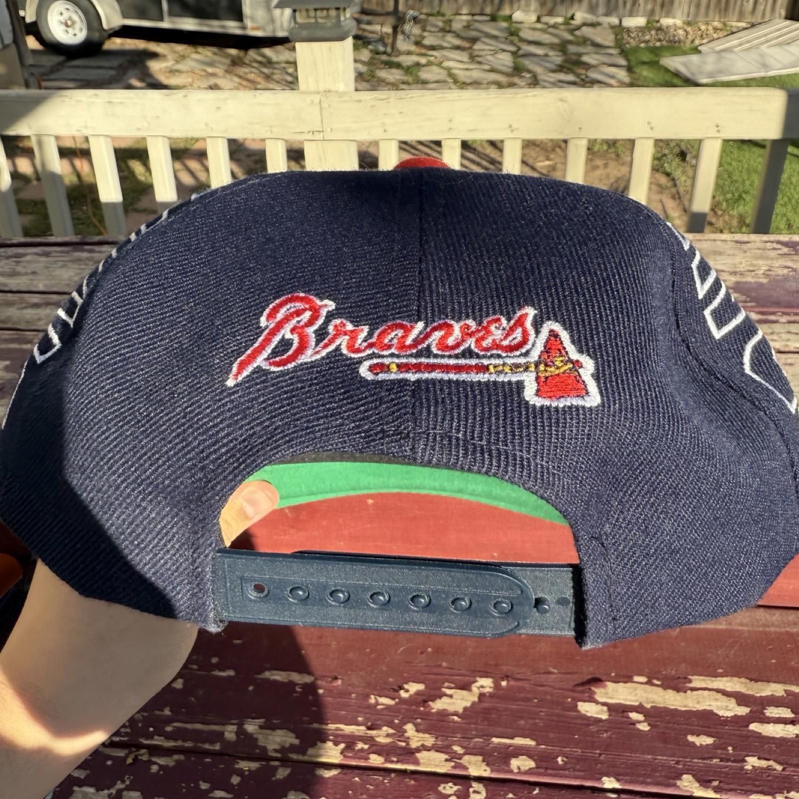 Designer 90s Atlanta Braves Hat Size ONE SIZE - 5 Thumbnail