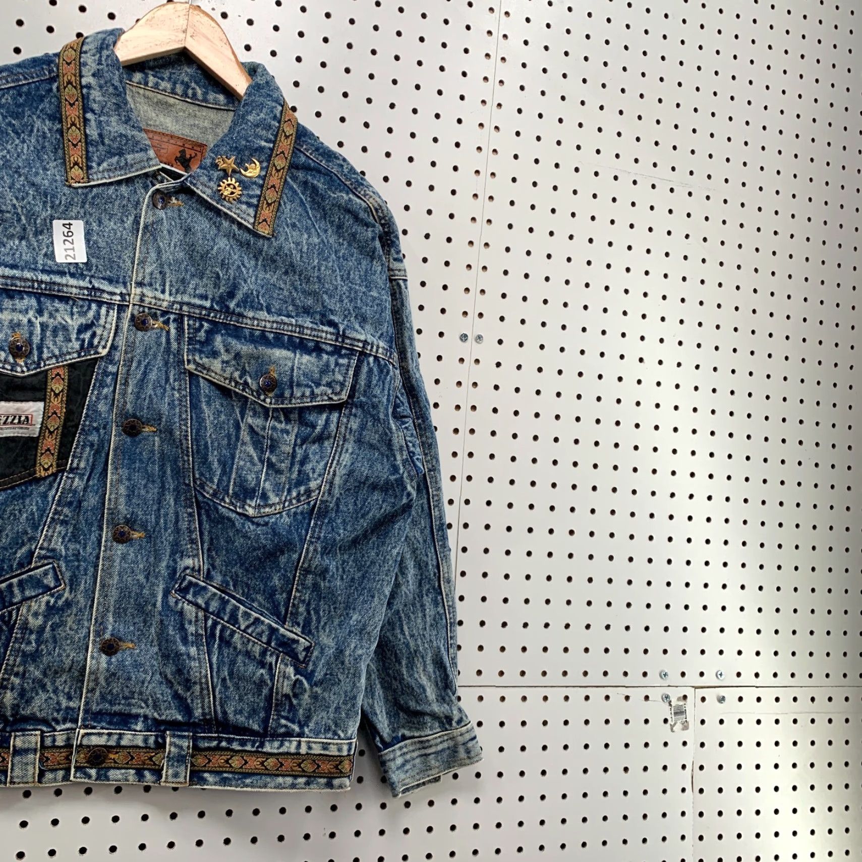 Denime VINTAGE Prezzia Denim Jacket Men Small Blue Cowboy Aztec Western Trucker 21x27 Size US 29 - 4 Thumbnail