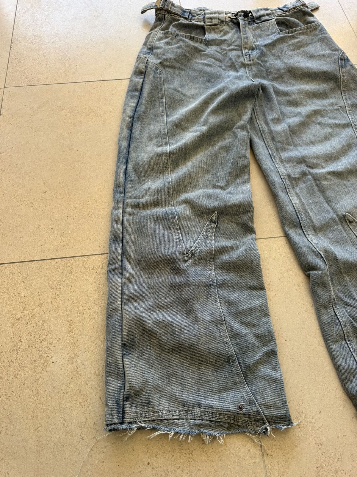 Other crazy light wash denim Size US 32 / EU 48 - 2 Thumbnail