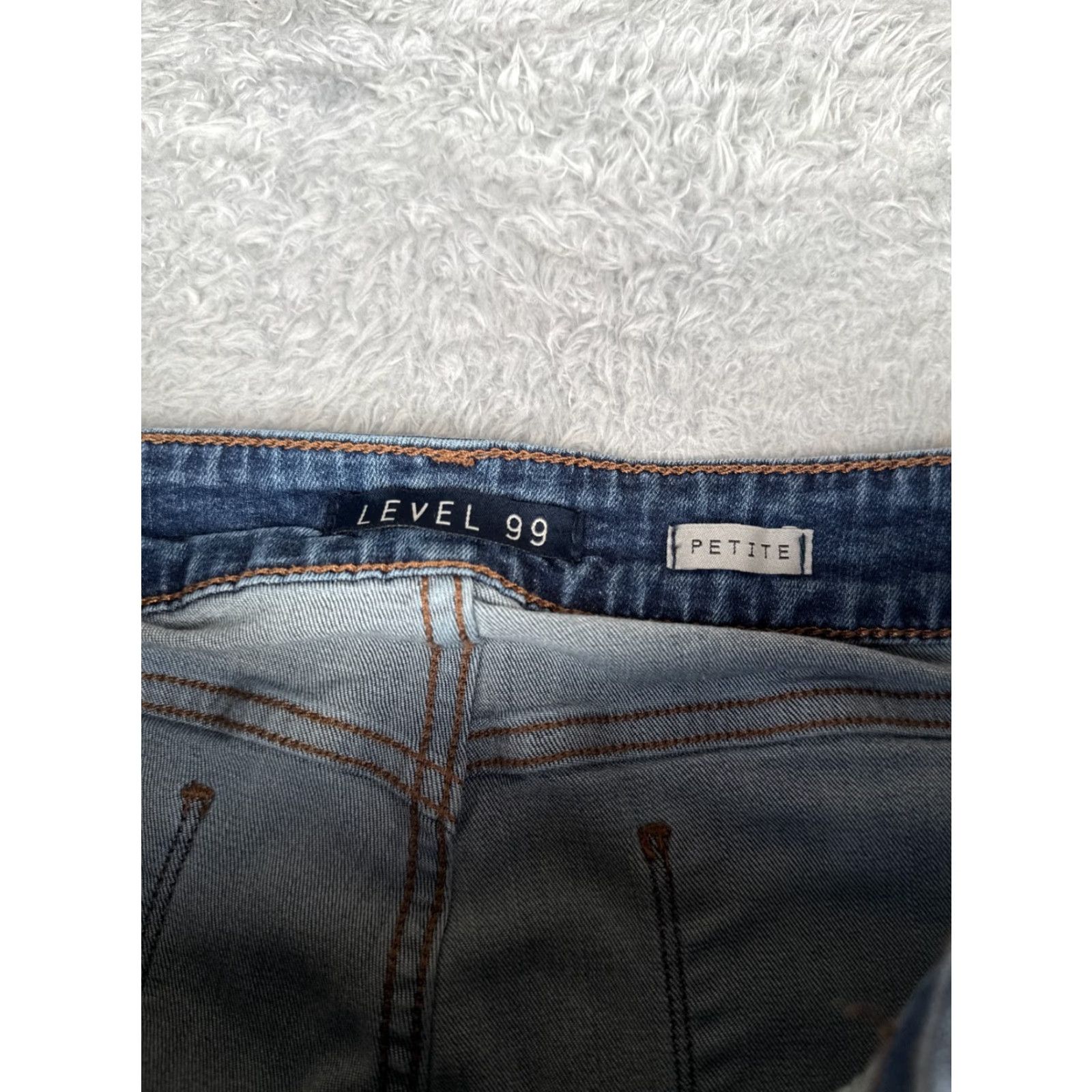 Anthropologie Level 99 Jeans Women Bootcut Jeans 31 Blue Denim Mid Rise 30x28 Cotton Size 24" / US 00 / IT 34 - 6 Thumbnail
