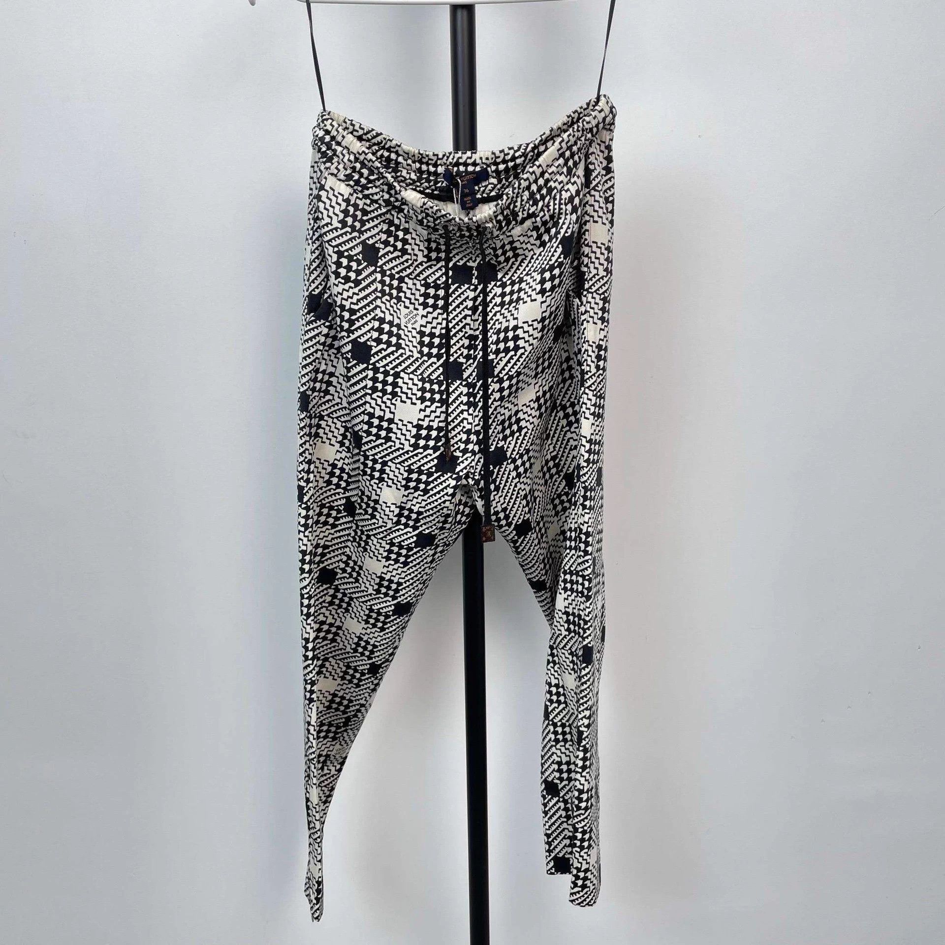 Louis Vuitton LV check pants black white colorblock 36 Size 26" / US 2 / IT 38 - 1 Thumbnail