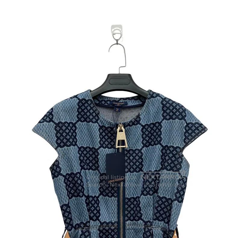 Louis Vuitton Louis Vuitton Old Flower Full Print Belted Dress Size XS / US 0-2 / IT 36-38 - 3 Thumbnail