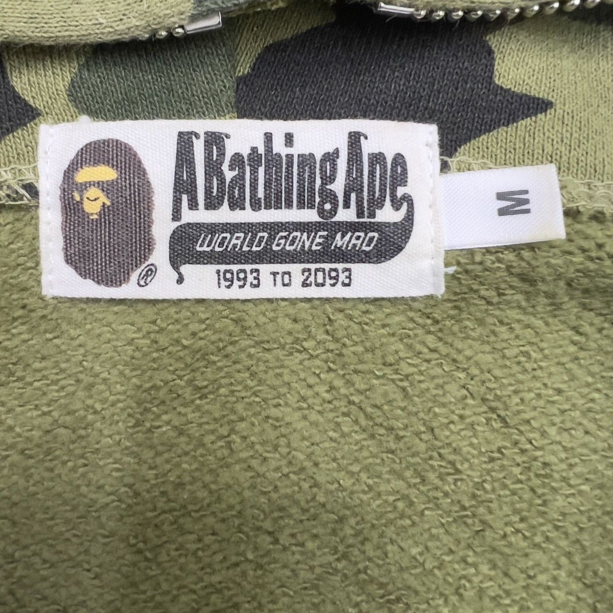 Bape Bape 1st Camo Shark Full Zip Hoodie Size US M / EU 48-50 / 2 - 6 Thumbnail