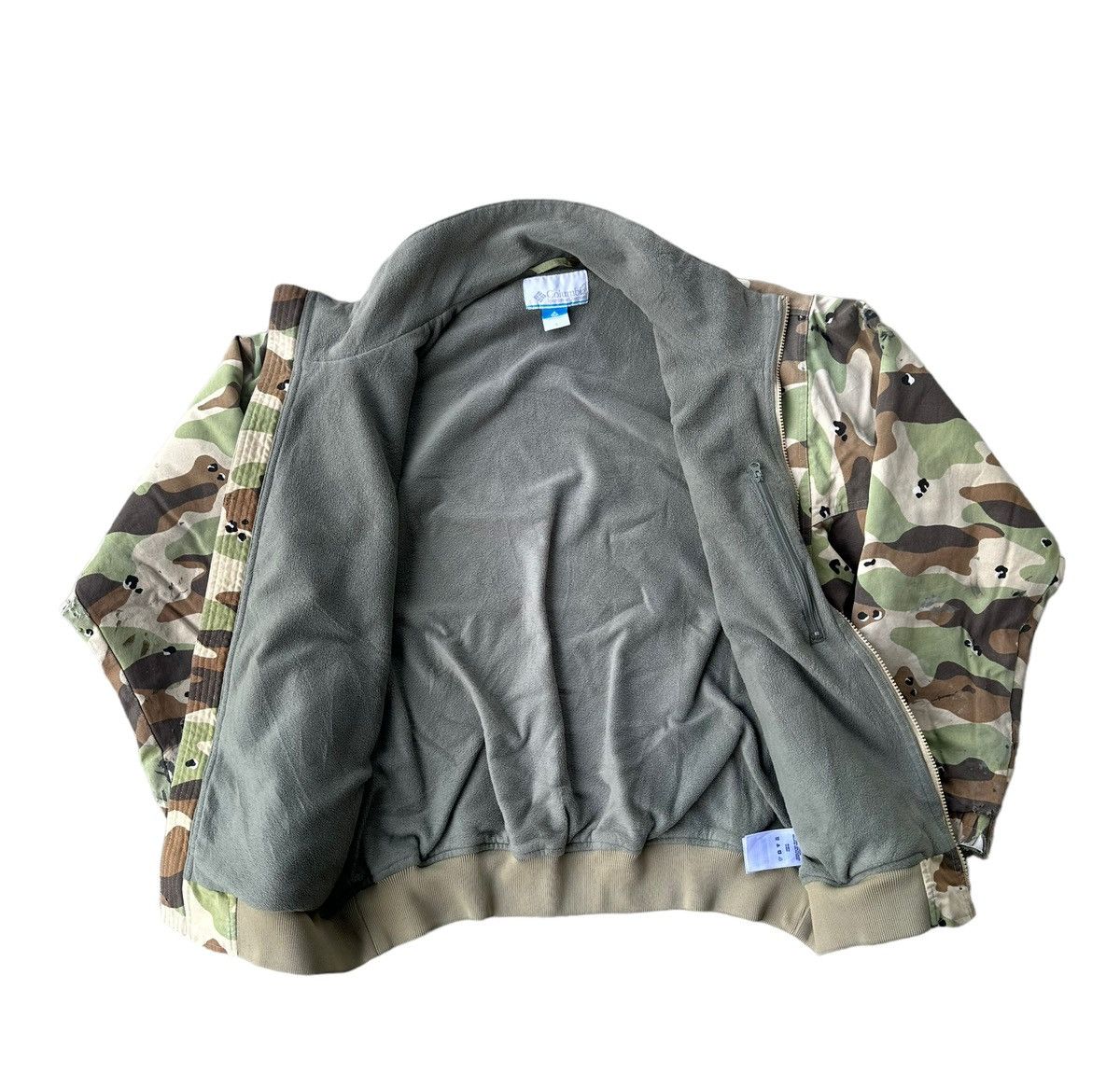 Columbia Columbia camo distressed jacket Size US L / EU 52-54 / 3 - 7 Thumbnail