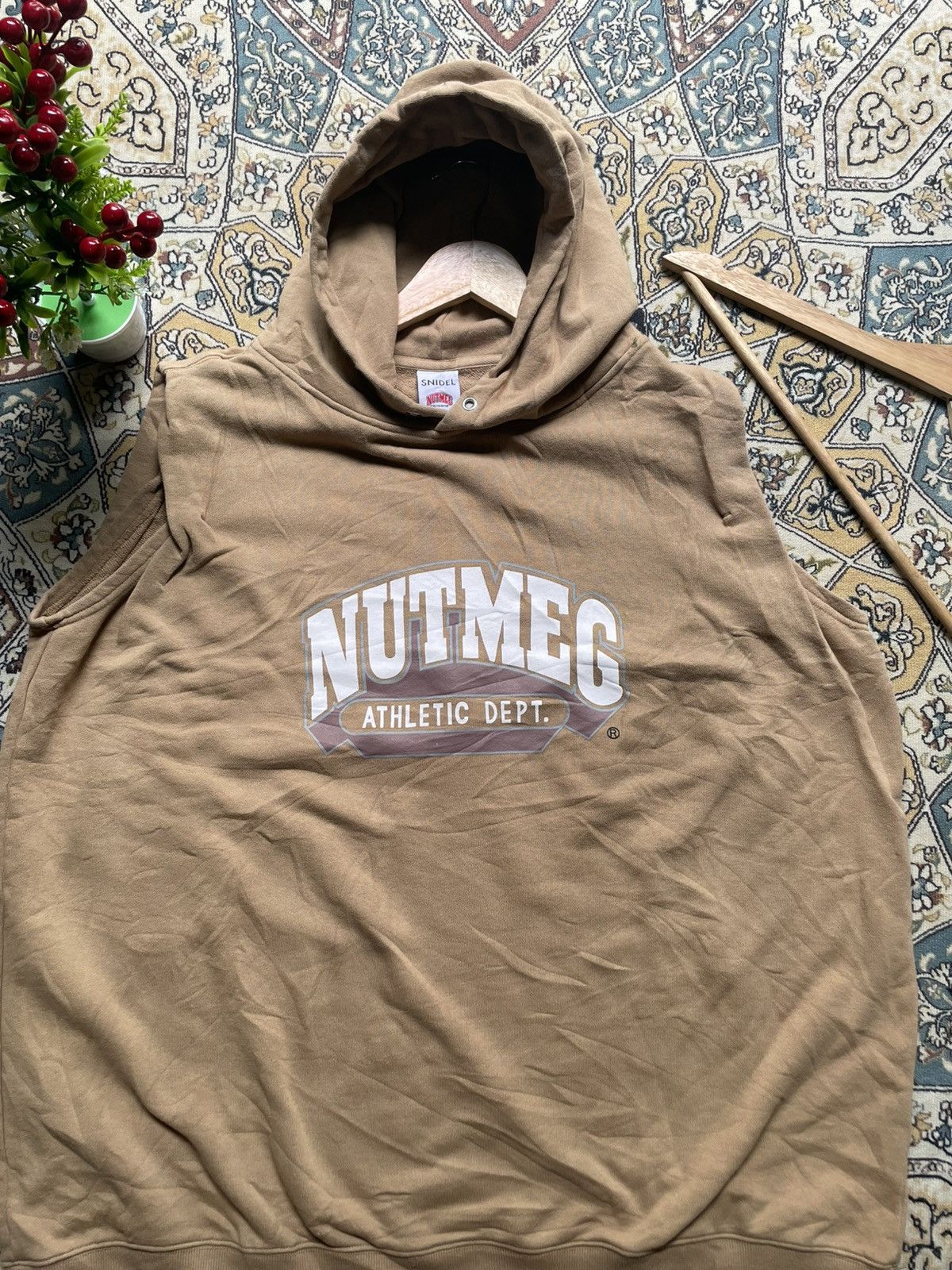 Nutmeg SNIDEL x Sleeveless x Hoodie Size US XXL / EU 58 / 5 - 2 Thumbnail