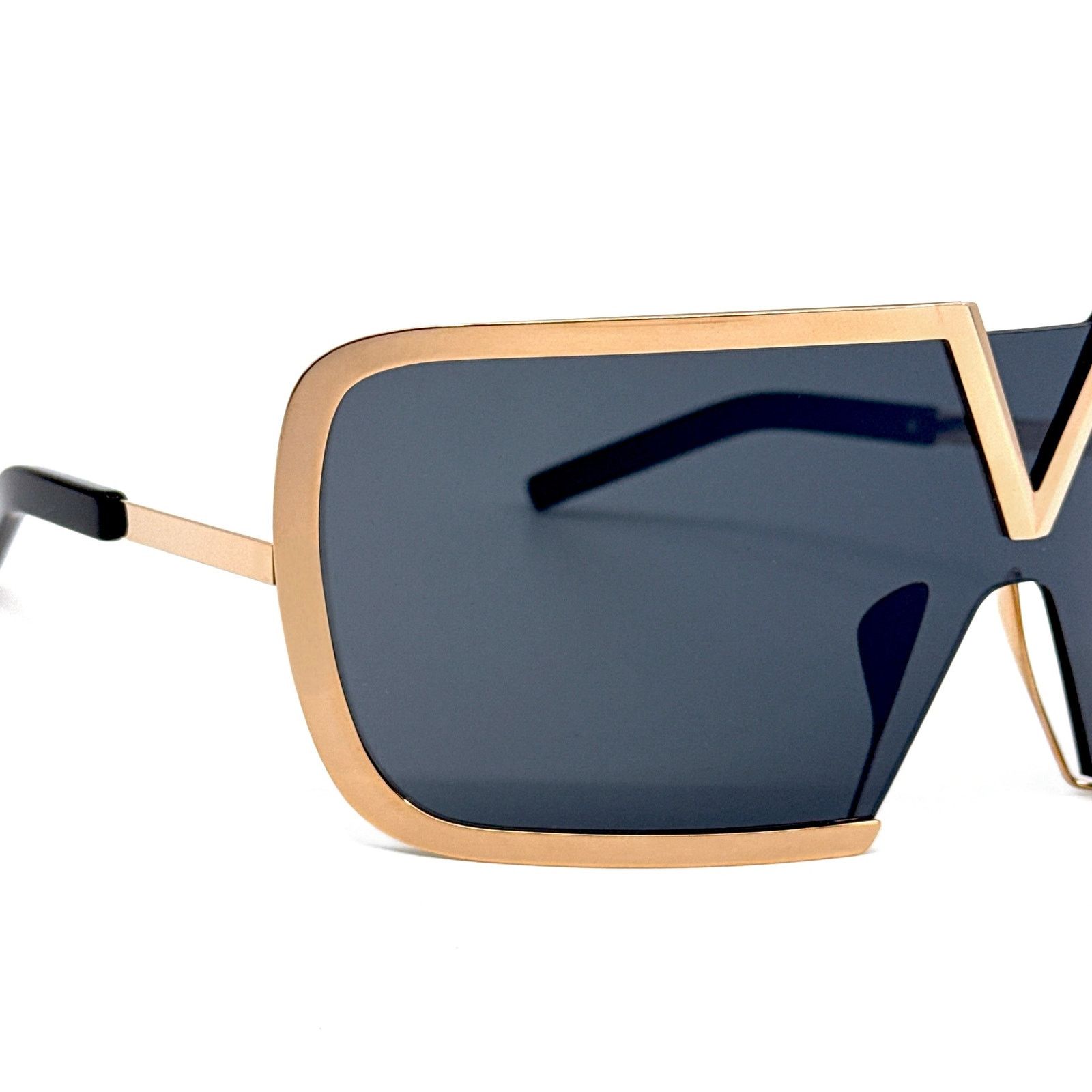 Valentino New! VALENTINO Sunglasses V-ROMASK VLS-120A, Authentic Size ONE SIZE - 5 Thumbnail